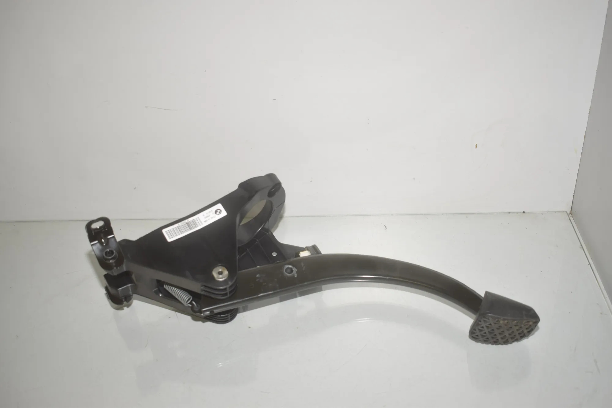Brake Pedal – OEM 6799925 · BMW i3 (I01) Electric 2019 – 3