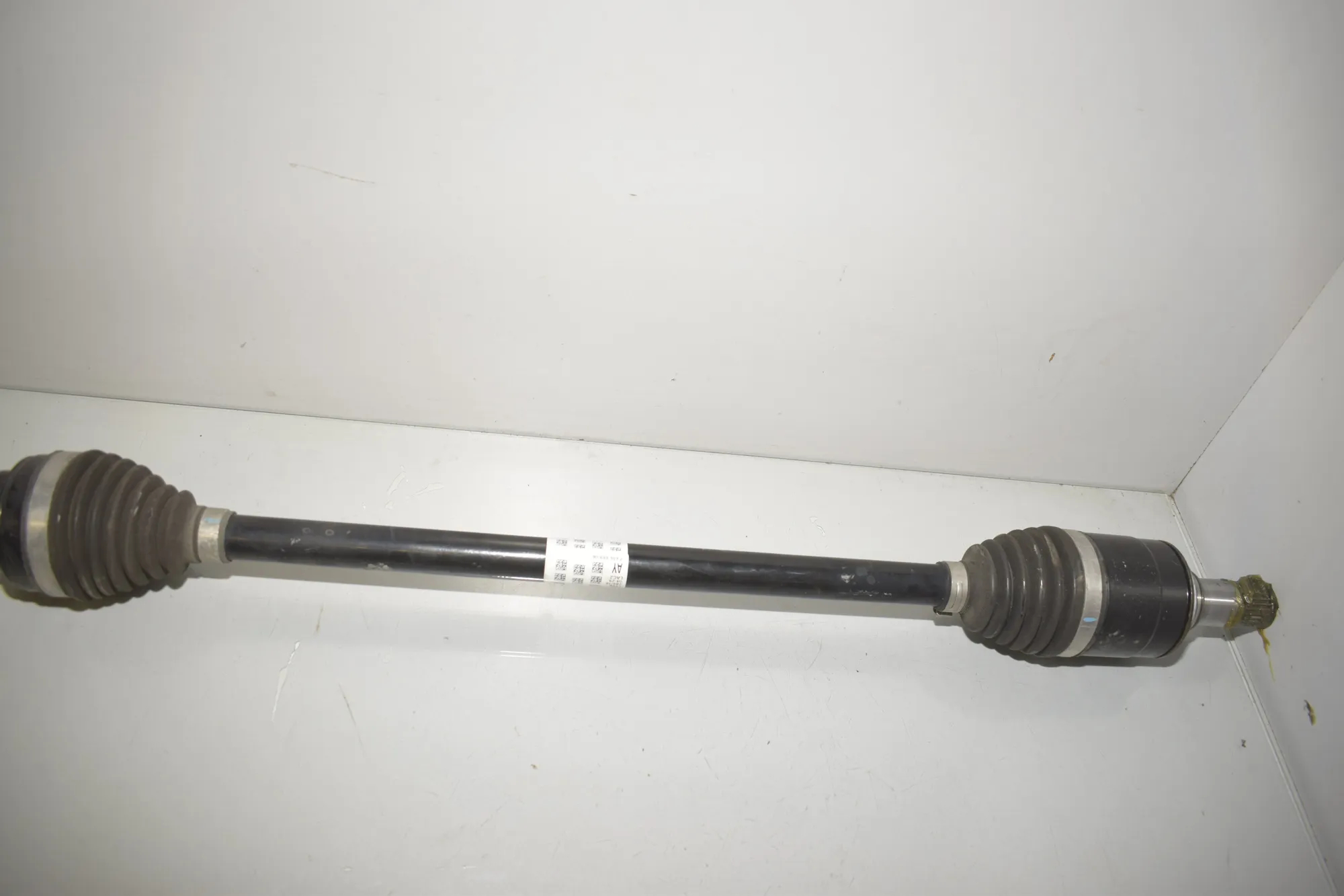 Rear Left Driveshaft – OEM 7646869 · BMW 2 Active Tourer (F45) 225 xe 2018 – 3