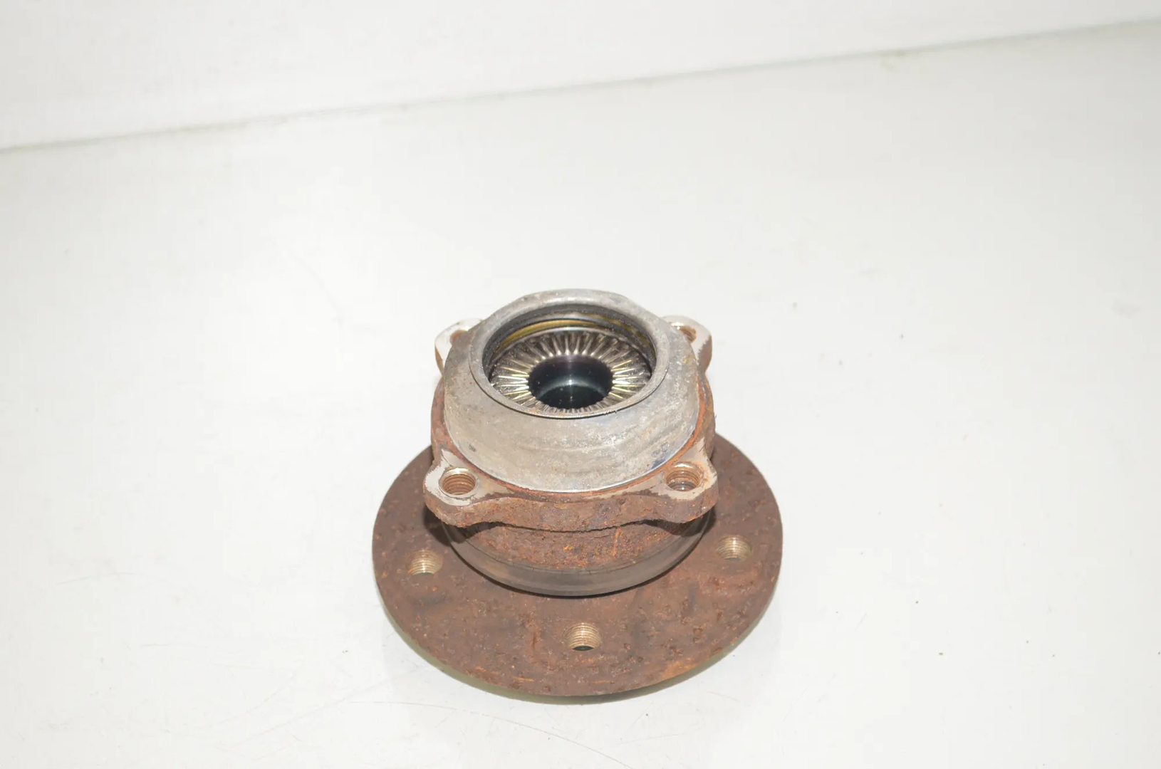Rear Right Wheel Bearing – OEM 6851589 · BMW 2 Active Tourer (F45) 225 xe 2018 – 4