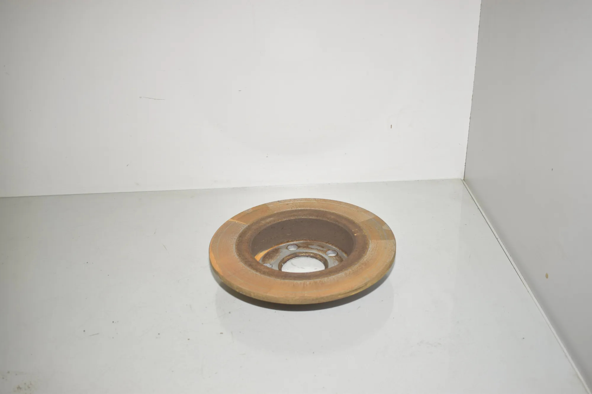 Rear Left Brake Disc – OEM 6861013 · BMW i3 (I01) Electric 2019 – 2