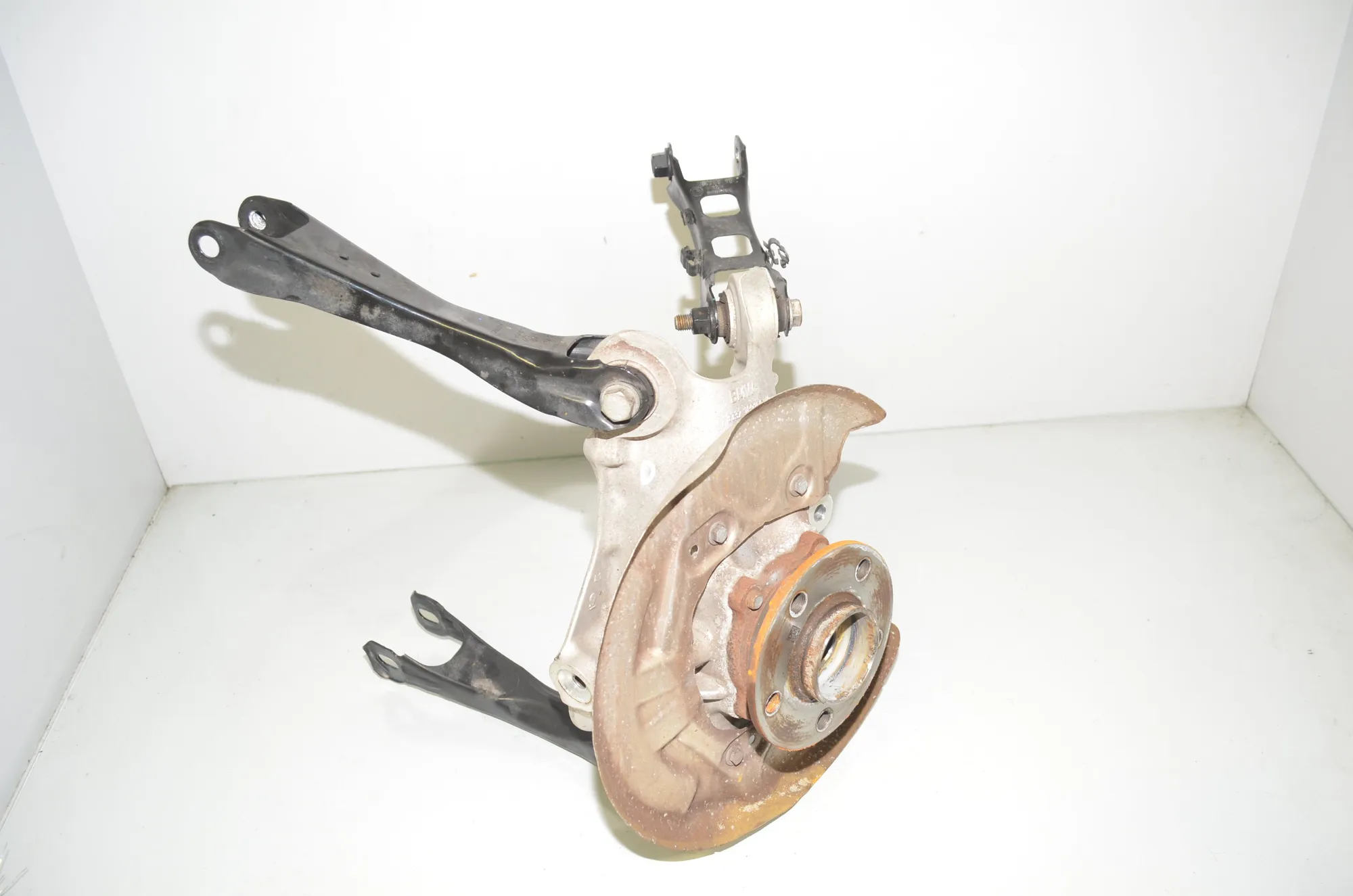 Rear Right Wheel Hub – OEM 6852162 · BMW i3 (I01) Electric 2019 – 5