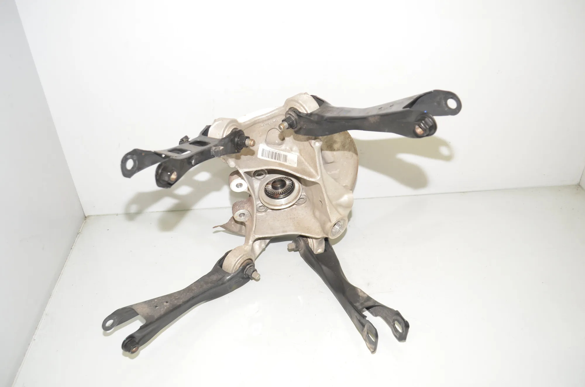 Rear Right Wheel Hub – OEM 6852162 · BMW i3 (I01) Electric 2019 – 3