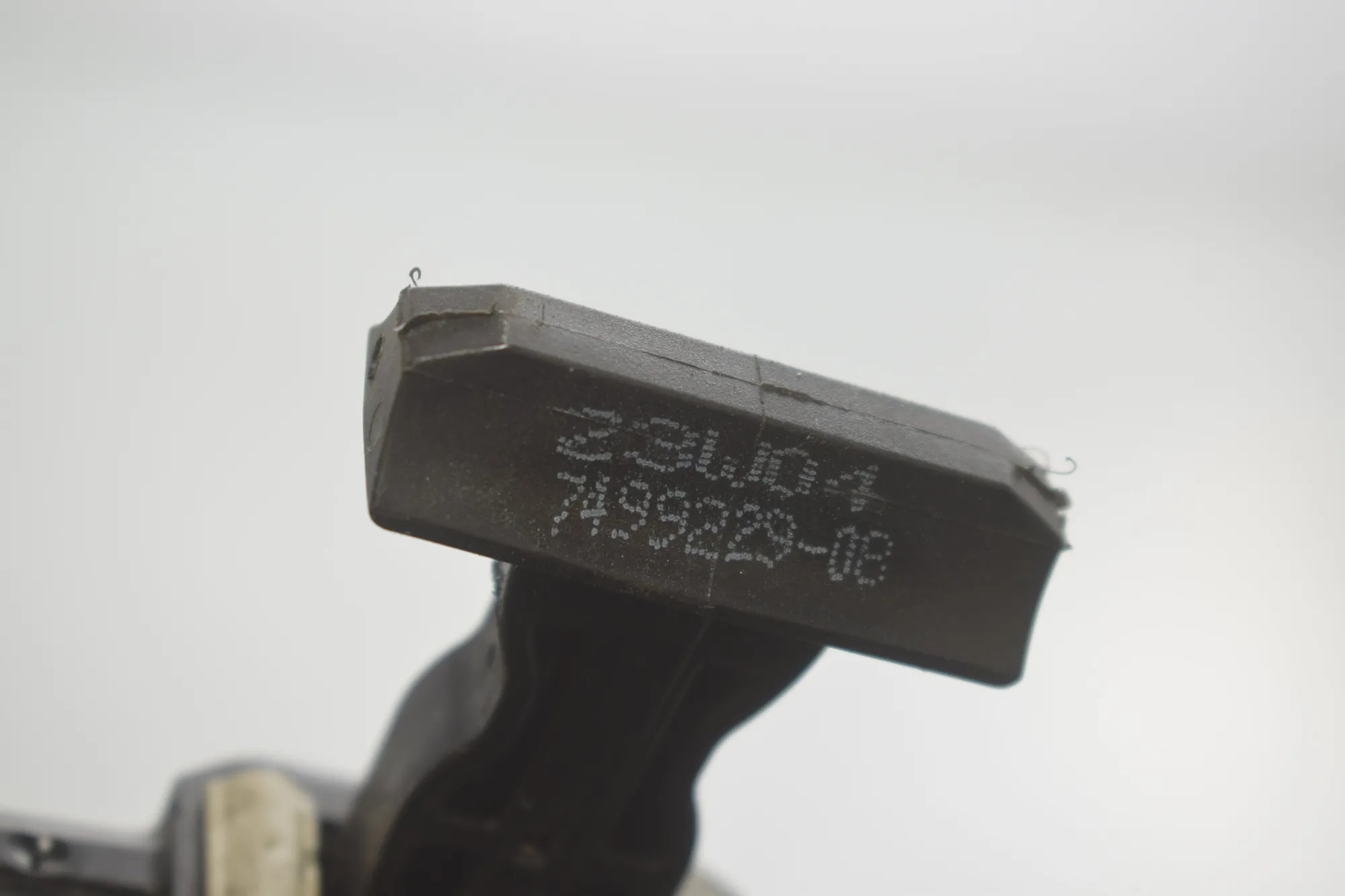 Rear Left Door Soft Close Unit – OEM 7499229 · BMW i4 (G26) BMW i4 (G26) eDrive35 2024 – 4