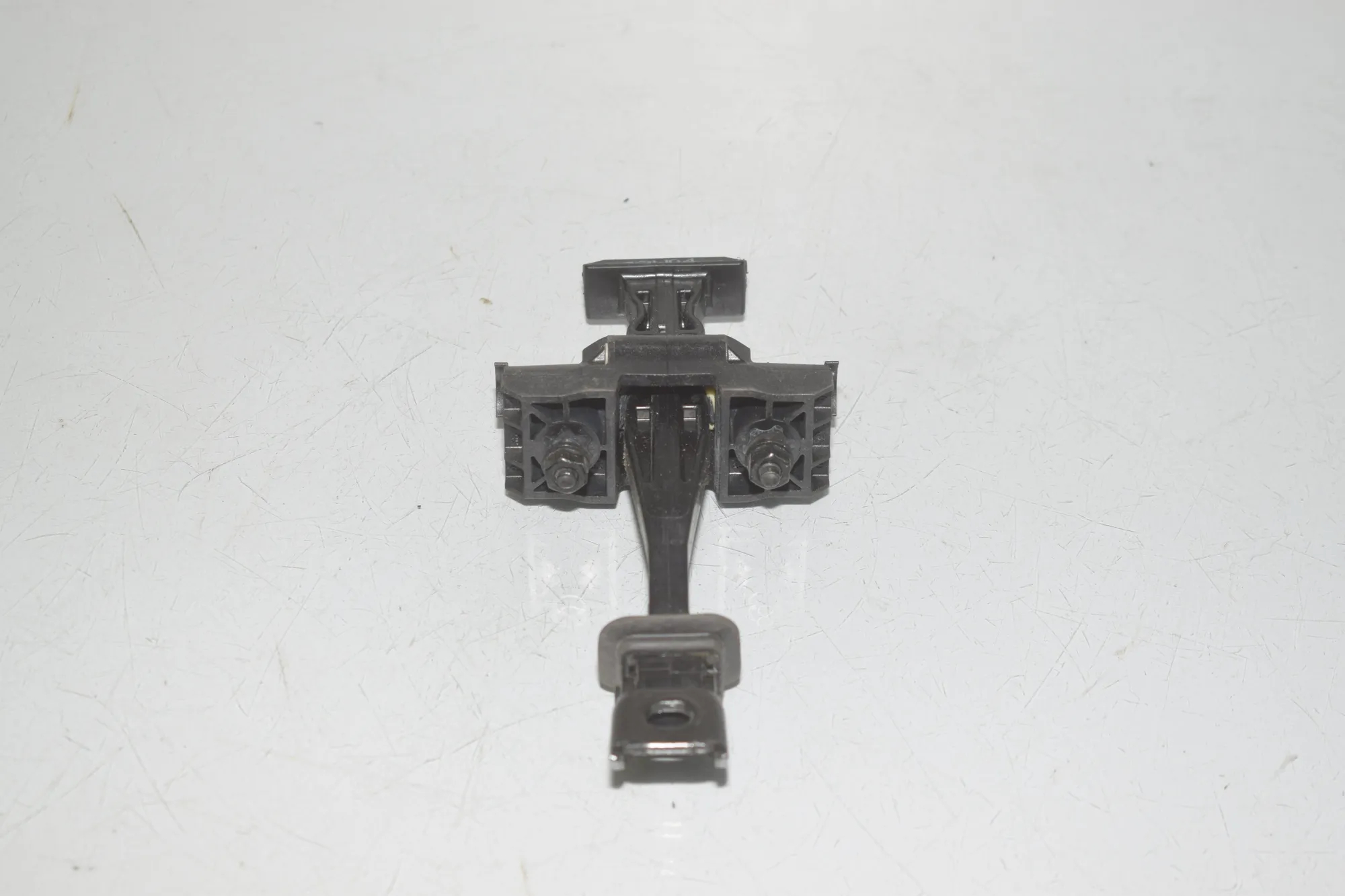 Rear Left Door Soft Close Unit – OEM 7499229 · BMW i4 (G26) BMW i4 (G26) eDrive35 2024