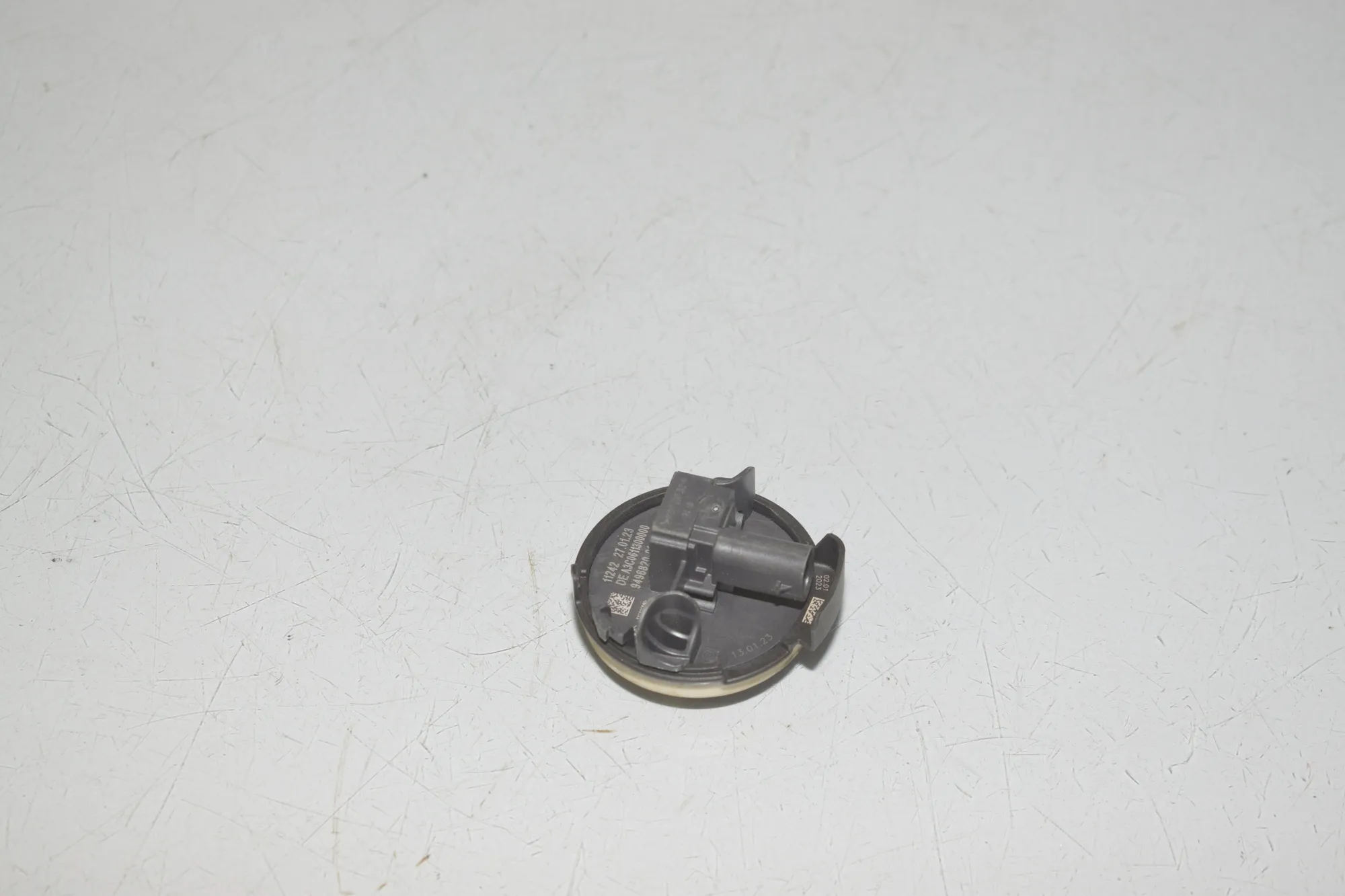 Crash Impact Sensor – OEM 9496820 · BMW i4 (G26) BMW i4 (G26) eDrive35 2024 – 2
