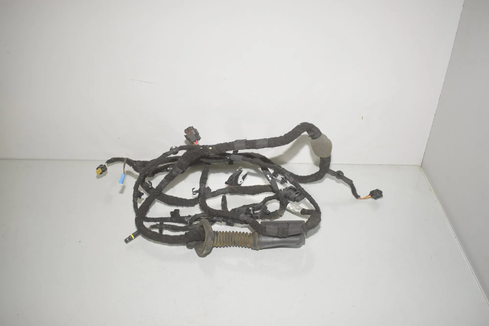 Front Right Door Wiring – OEM 5A4DD57 · BMW i4 (G26) BMW i4 (G26) eDrive35 2024 – 2