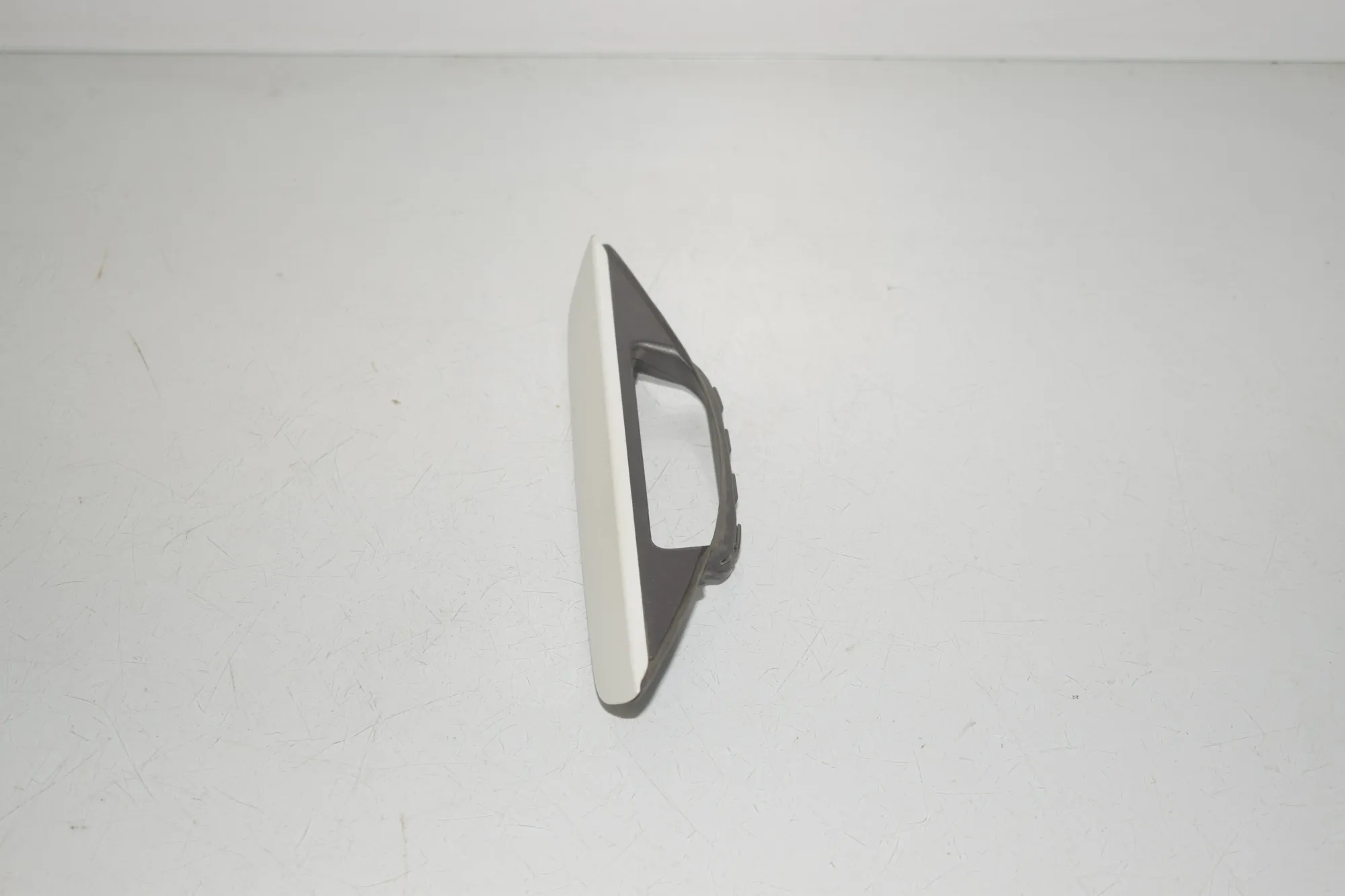 Front Right Door Exterior Handle – OEM 5A14362 · BMW i4 (G26) BMW i4 (G26) eDrive35 2024 – 4