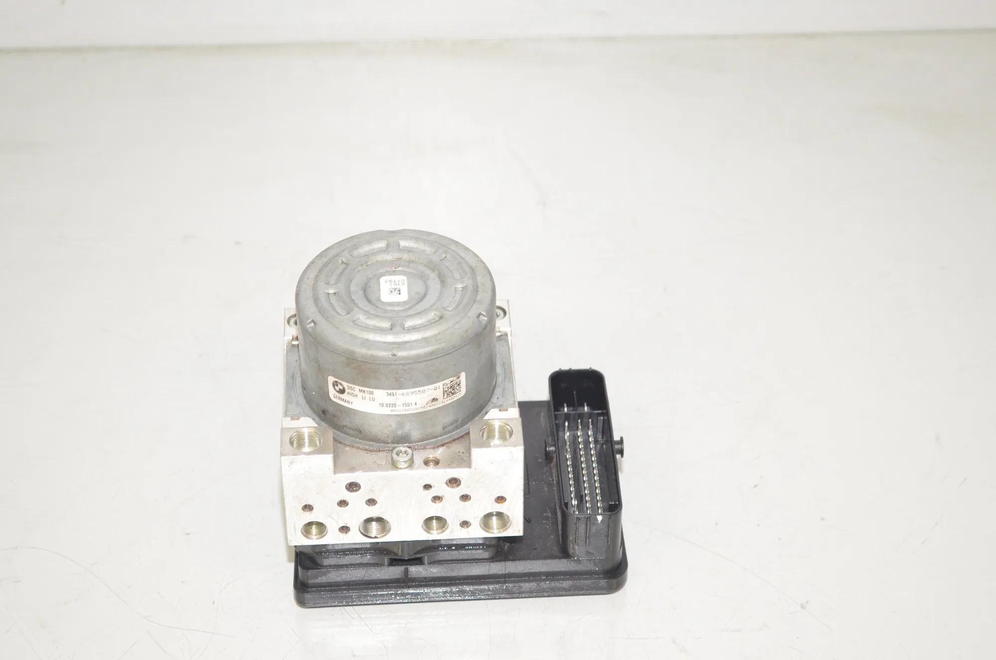 ABS Pump – OEM 6895508 · BMW i3 (I01) Electric 2019 – 2