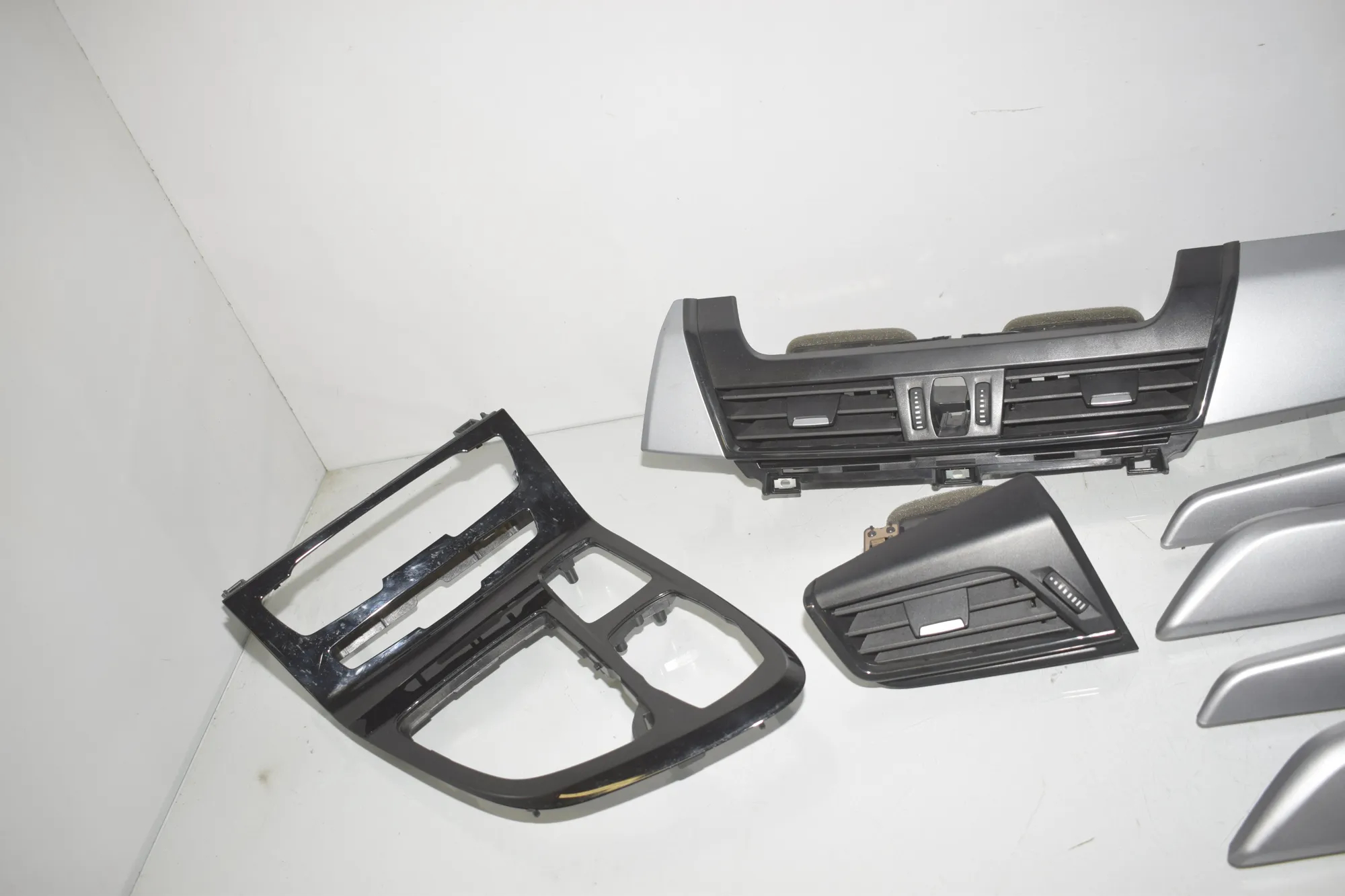 Interior Trim Strips Kit – OEM 9287611 · BMW 2 Active Tourer (F45) 216 d 2017 – 5