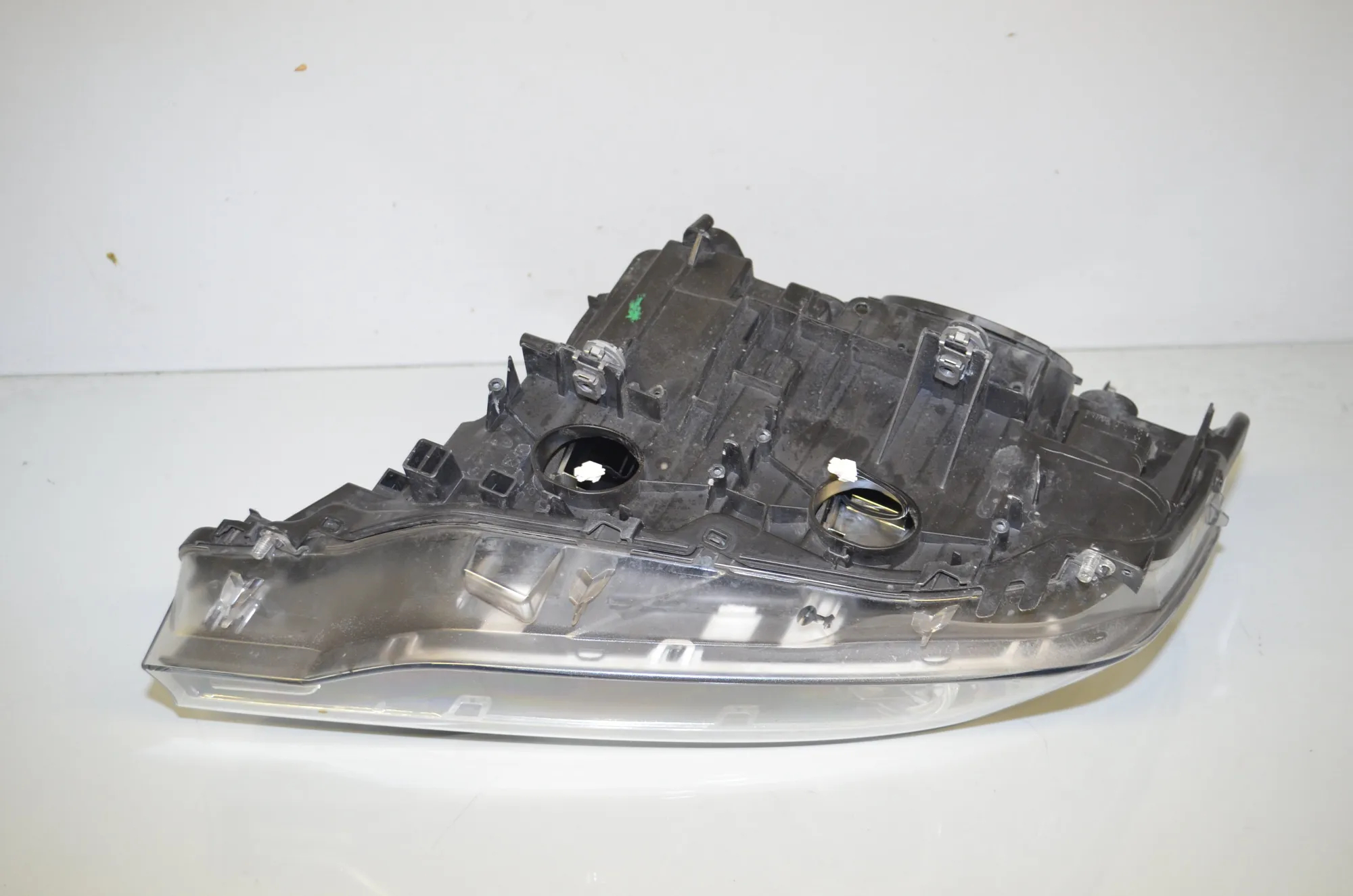 Front Right Headlight – OEM 7259526 · BMW 3 (F30, F80) 328 i 2014 – 4