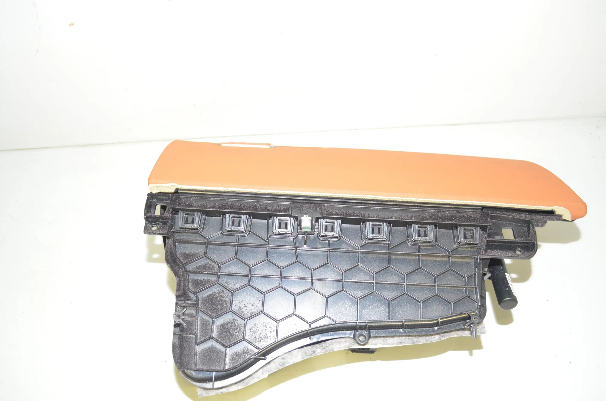 Glove Compartment – OEM 9239346 · BMW 3 (F30, F80) 328 i 2014 – 3