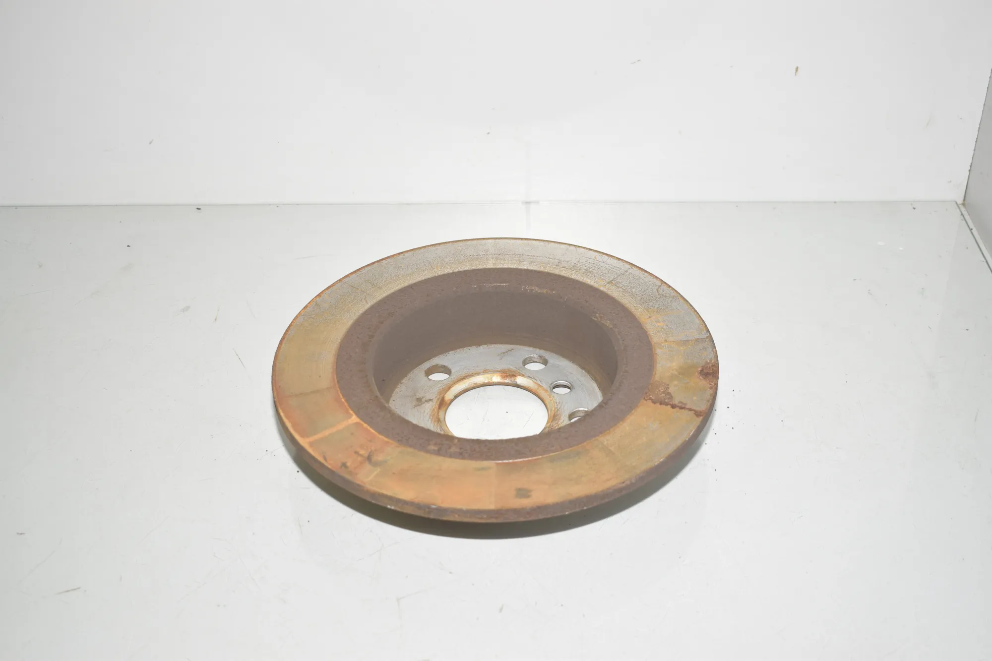 Rear Right Brake Disc – OEM 6861013 · BMW 2 Active Tourer (F45) 216 d 2017 – 3