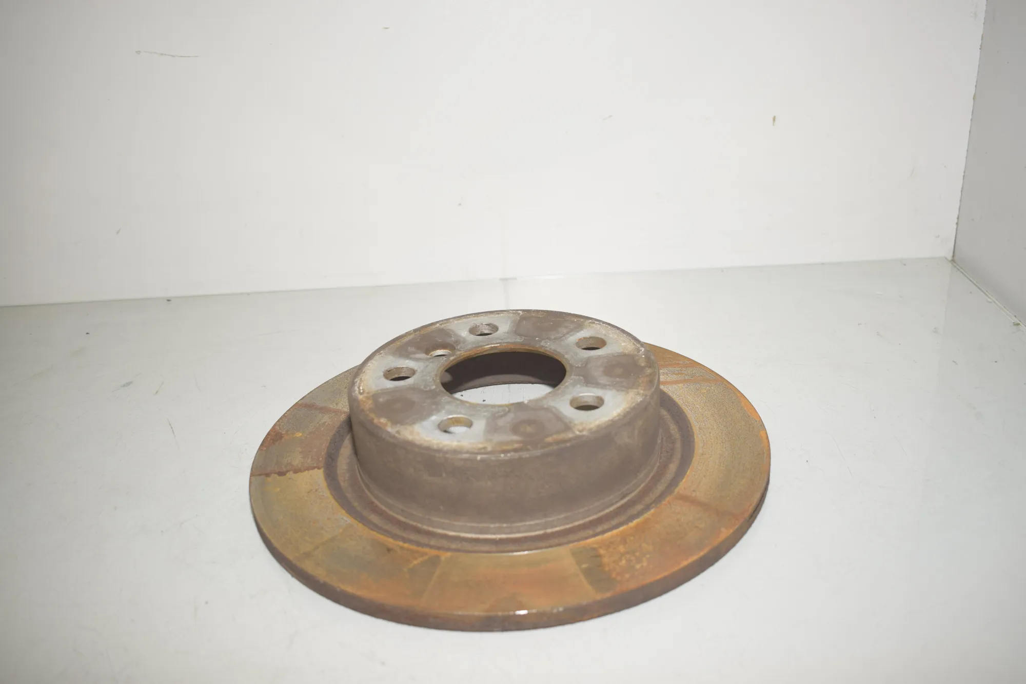Rear Right Brake Disc – OEM 6861013 · BMW 2 Active Tourer (F45) 216 d 2017 – 2