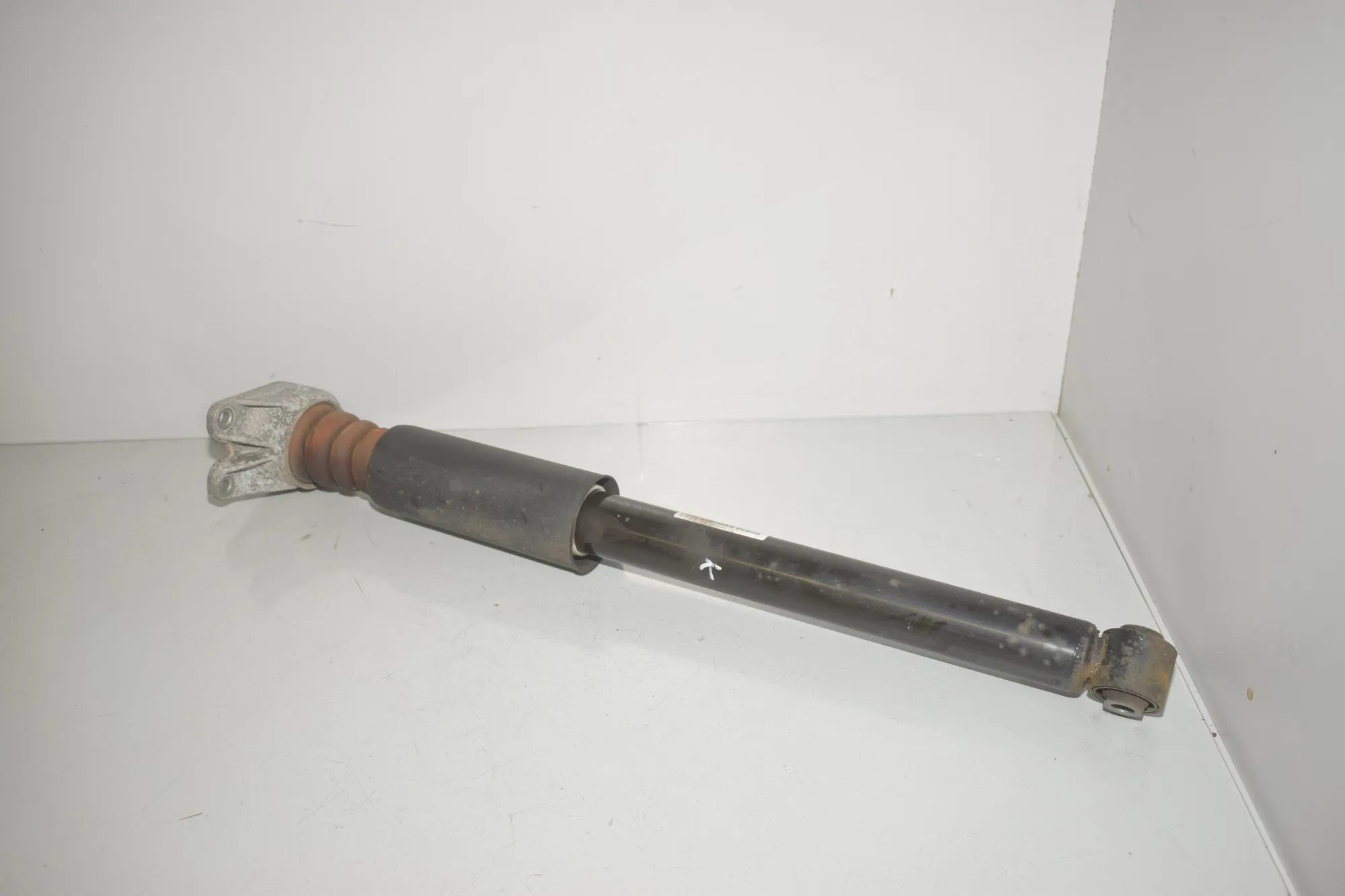 Rear Left Shock Absorber – OEM 6874458 · BMW 2 Active Tourer (F45) 216 d 2017 – 3
