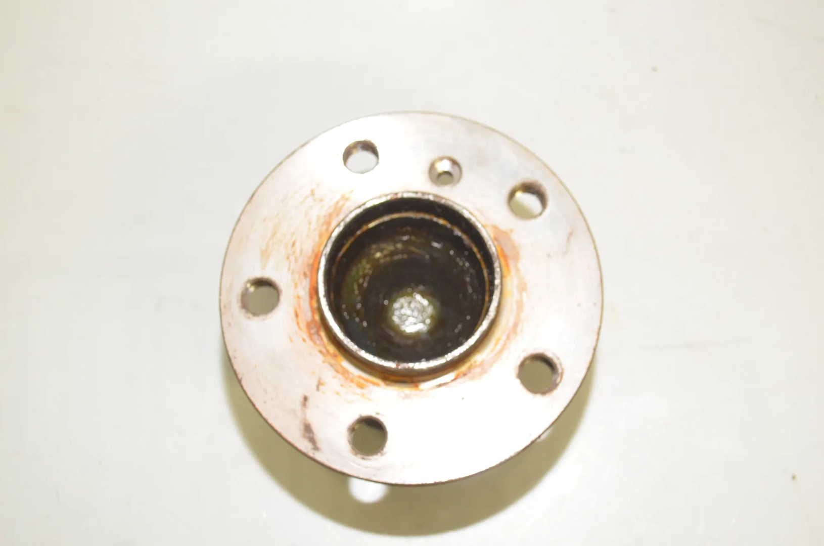 Rear Left Wheel Bearing – OEM 6858086 · BMW 2 Active Tourer (F45) 216 d 2017