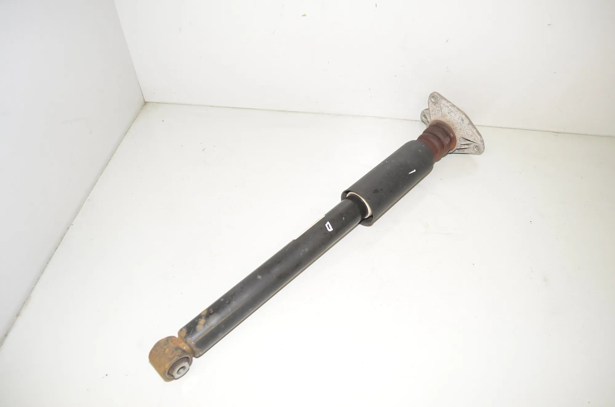 Rear Right Shock Absorber – OEM 6874458 · BMW 2 Active Tourer (F45) 216 d 2017 – 2