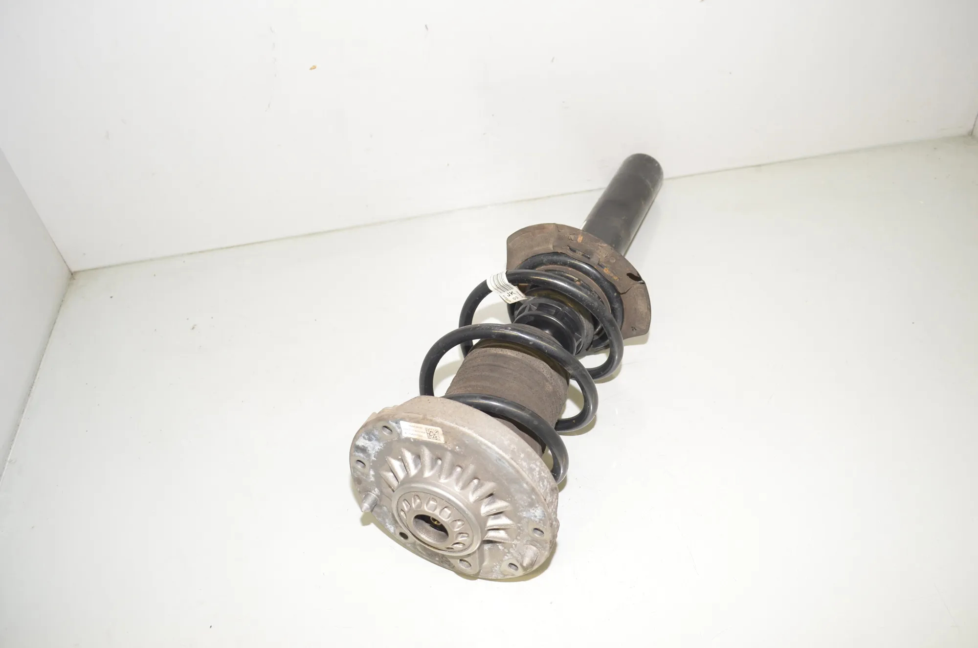 Front Right Shock Absorber – OEM 6874460 · BMW 2 Active Tourer (F45) 216 d 2017 – 2