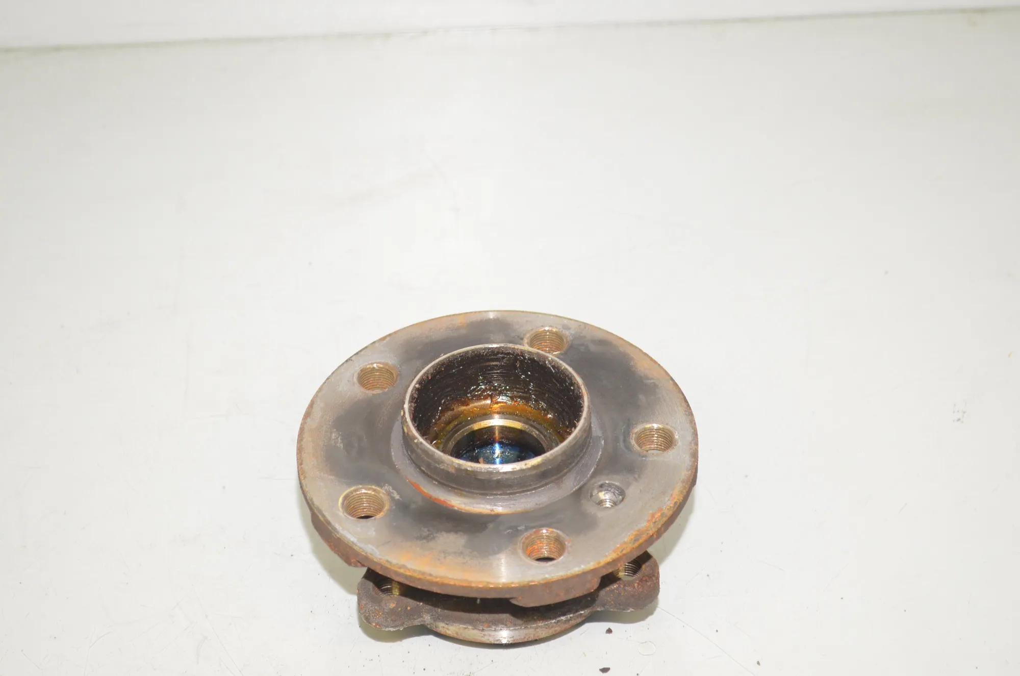 Front Left Wheel Bearing – OEM 8845775 · BMW 2 Active Tourer (F45) 216 d 2017 – 2