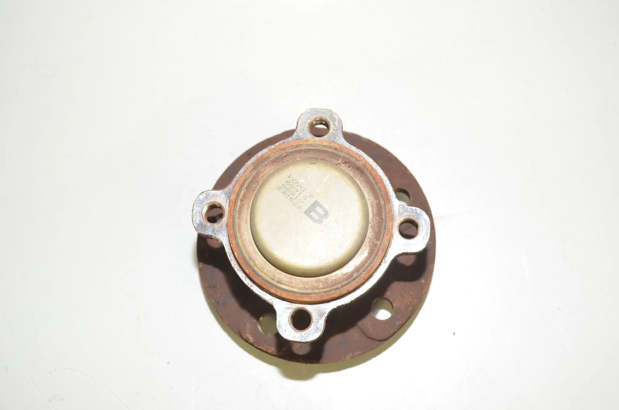 Rear Left Wheel Bearing – OEM 6891924 · BMW 1 (F40) (2019 - -) (F40)118d 2022 – 3