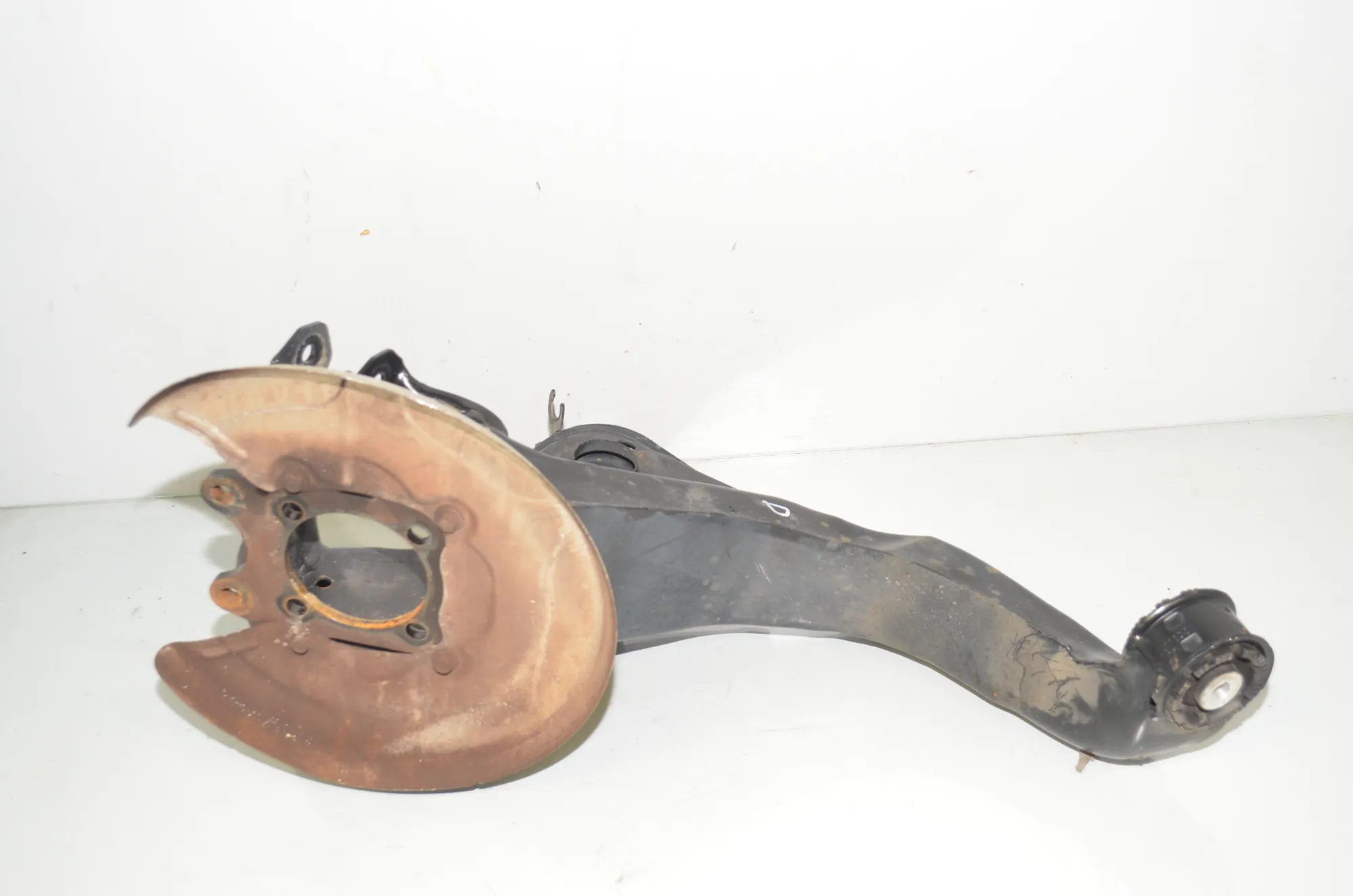 Rear Right Wheel Hub – OEM 8842880 · BMW 1 (F40) (2019 - -) (F40)118d 2022