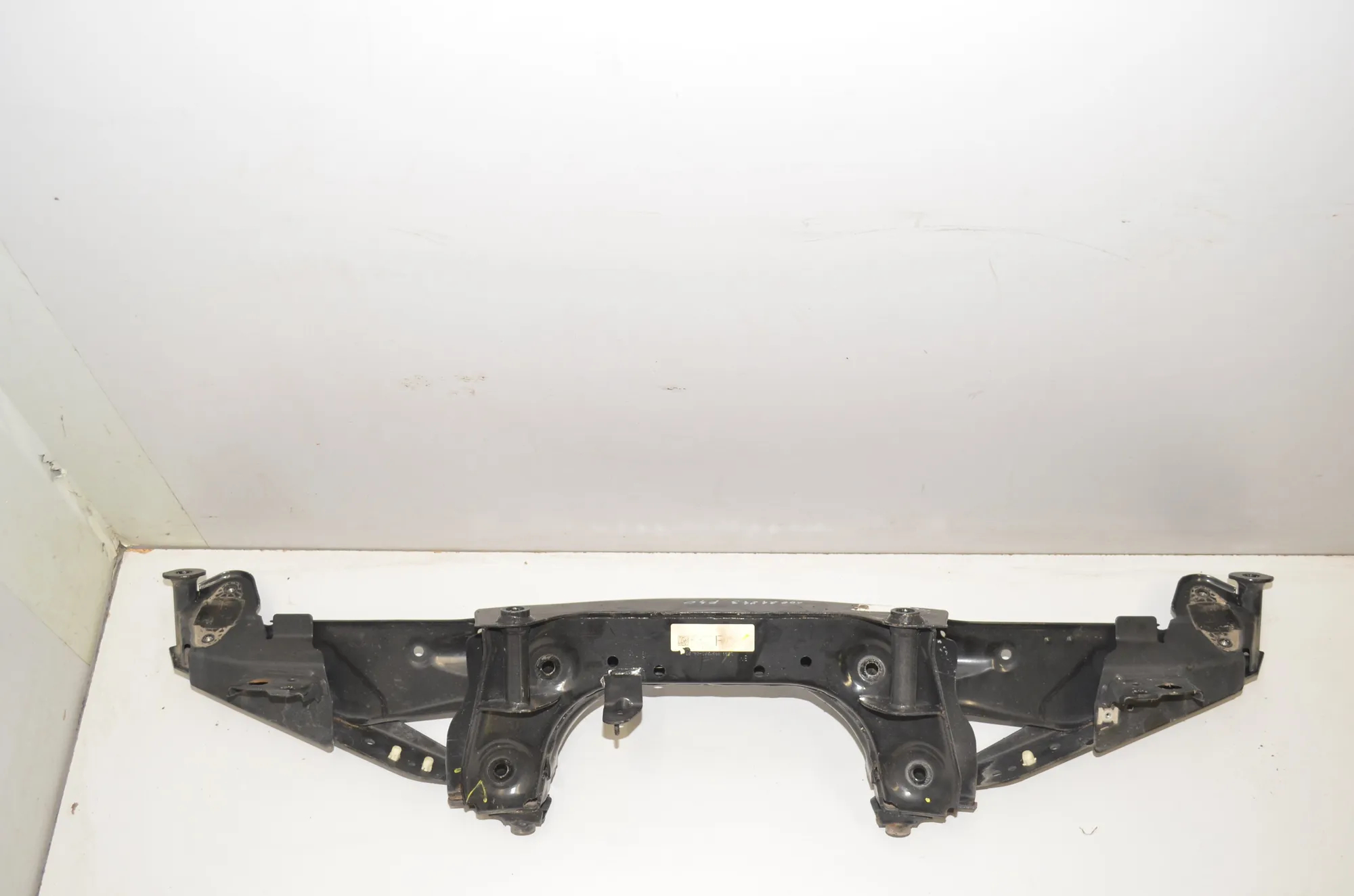 Rear Subframe – OEM 6851560 · BMW 1 (F40) (2019 - -) (F40)118d 2022 – 4
