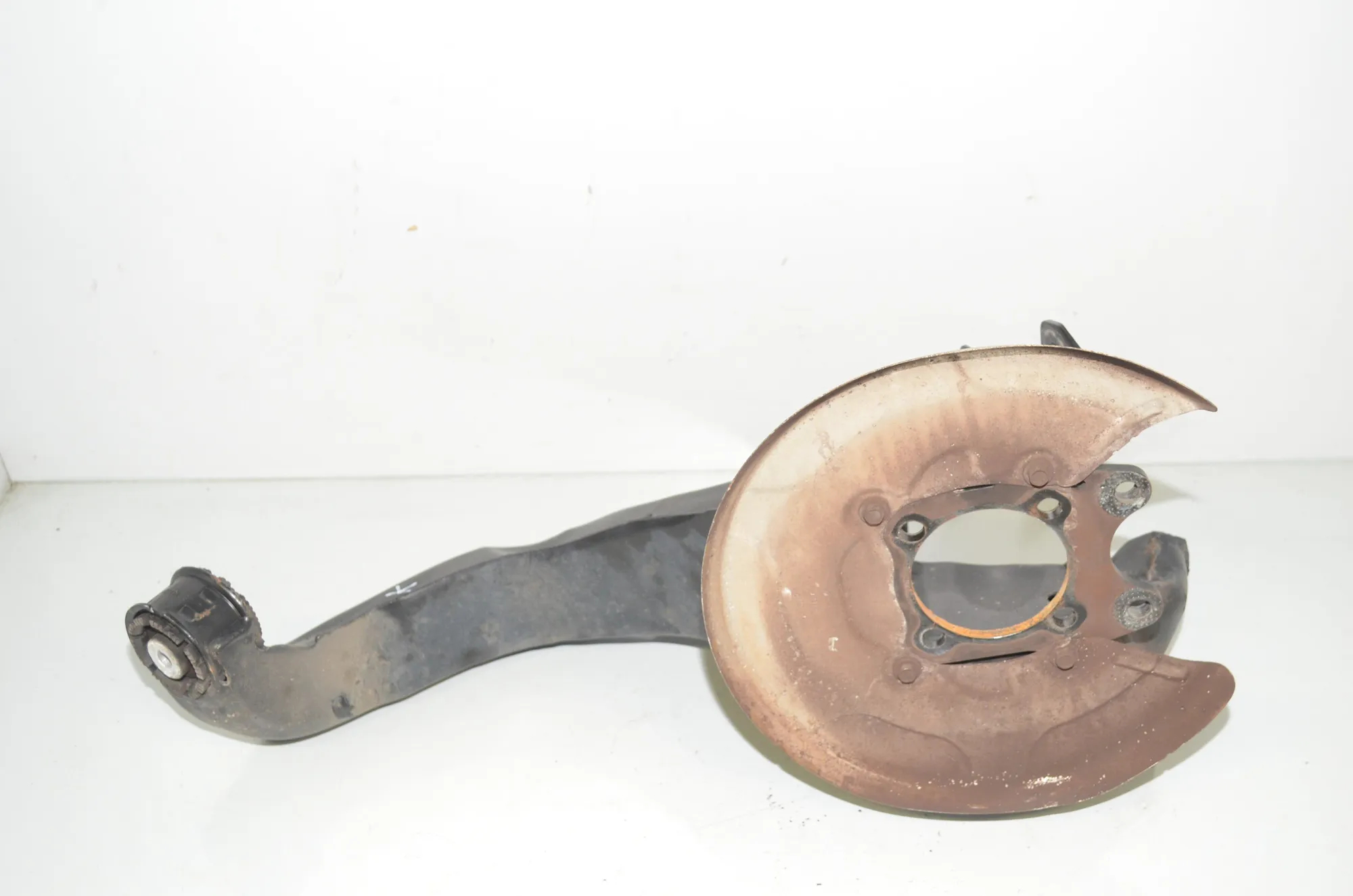 Rear Left Wheel Hub Spindle – OEM 8842879 · BMW 1 (F40) (2019 - -) (F40)118d 2022
