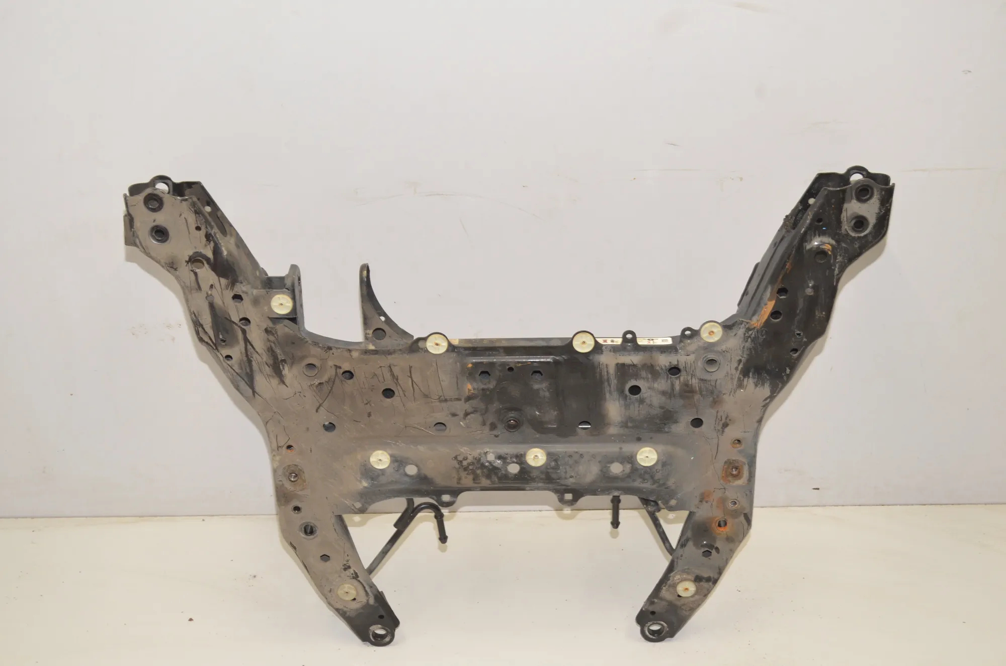 Front Subframe – OEM 6872729 · BMW 1 (F40) (2019 - -) (F40)118d 2022 – 5