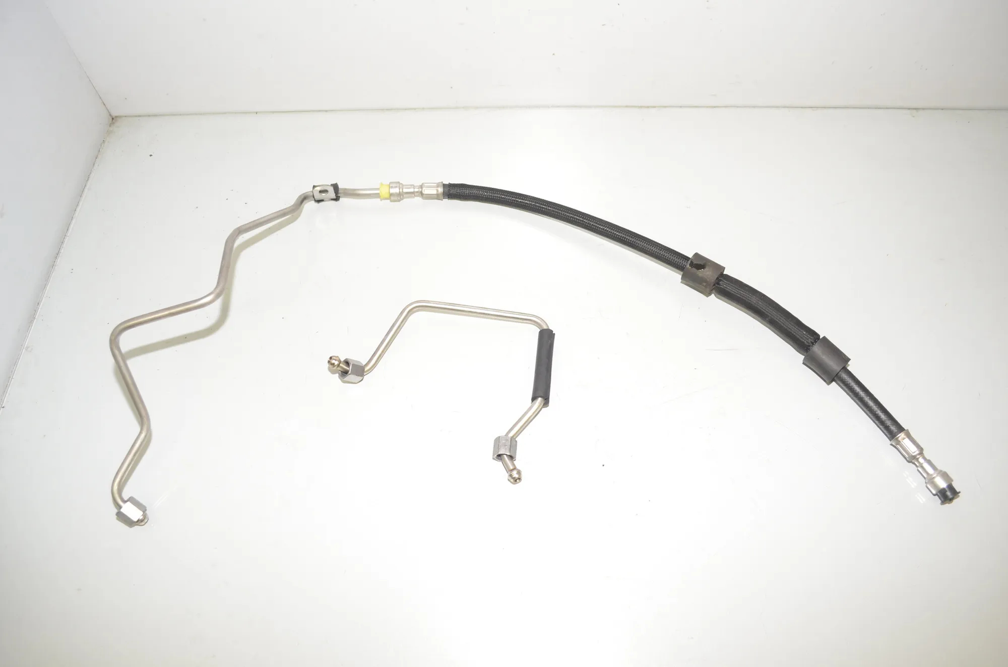Fuel Pipe – OEM 7585426 · BMW 3 (F30, F80) 328 i 2014 – 2