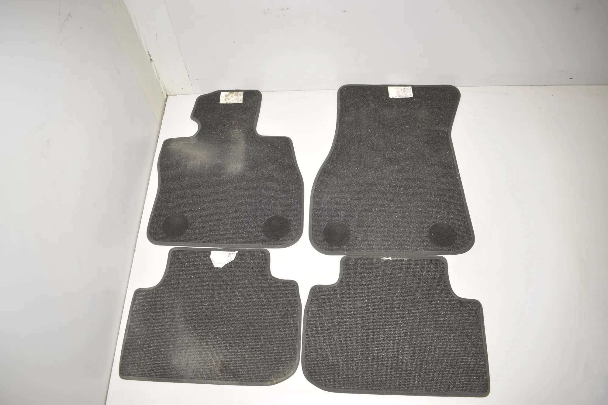 Floor Mat Set – OEM 8096806 · BMW 1 (F40) (2019 - -) (F40)118d 2022 – 3