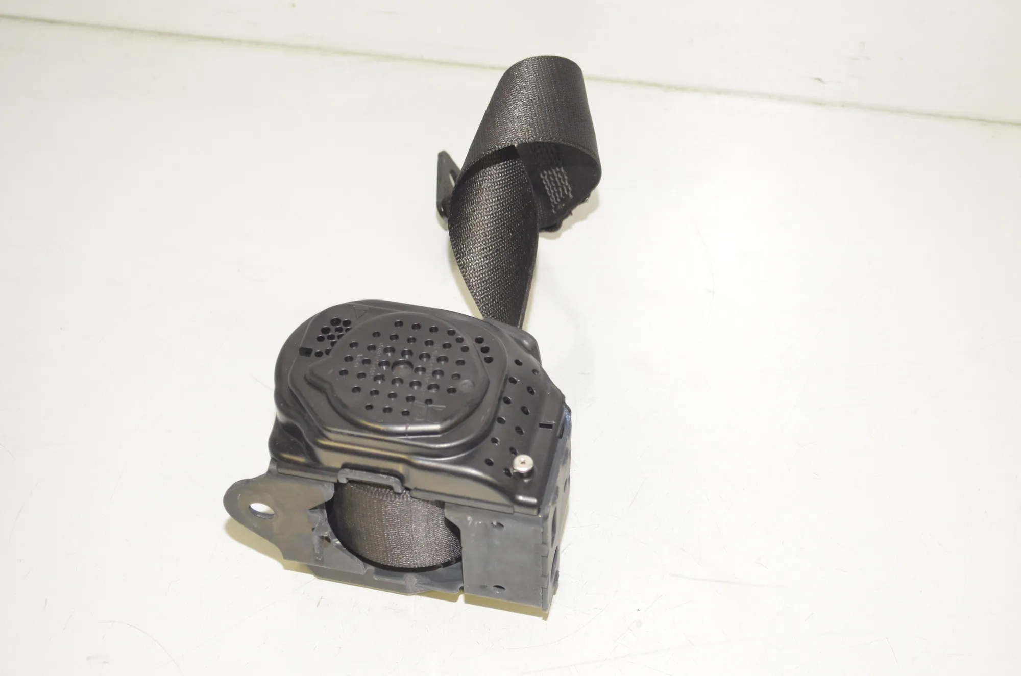 Rear Left Seatbelt – OEM 7456277 · BMW 1 (F40) (2019 - -) (F40)118d 2021 – 3