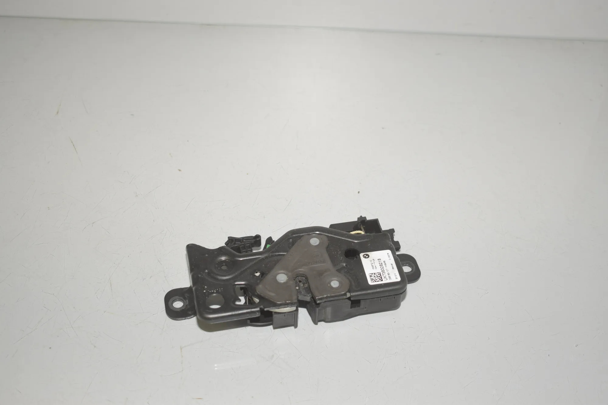 Tailgate Boot Lock – OEM 7383282 · BMW 1 (F40) (2019 - -) (F40)118d 2021 – 3
