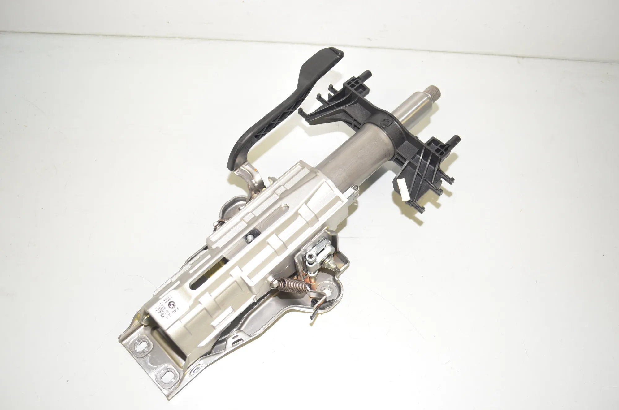 Steering Wheel Adjustment Mechanism – OEM 6883441 · BMW 1 (F40) (2019 - -) (F40)118d 2021 – 2