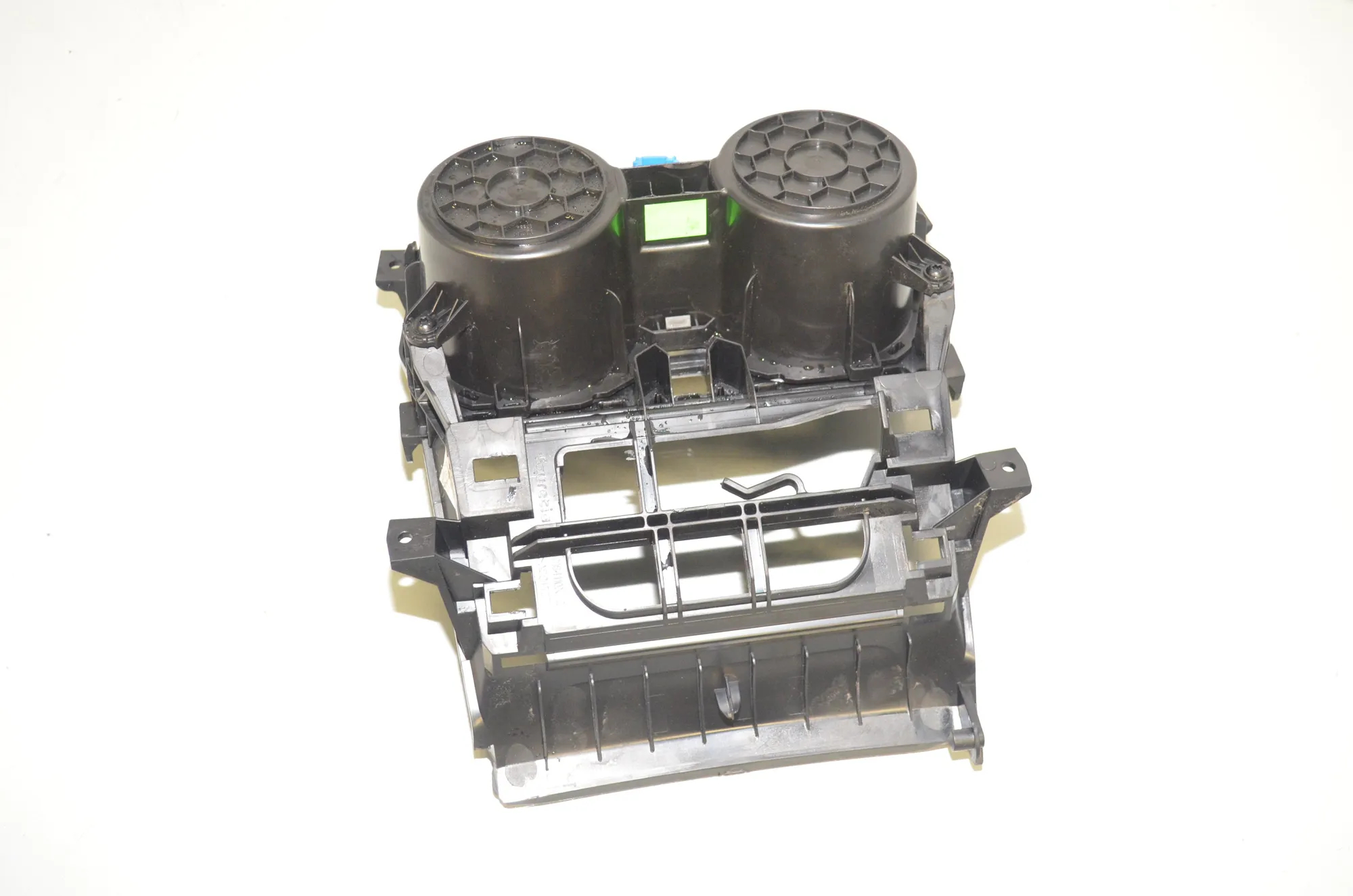 Cup Holder – OEM 6834298 · BMW 1 (F40) (2019 - -) (F40)118d 2021 – 4