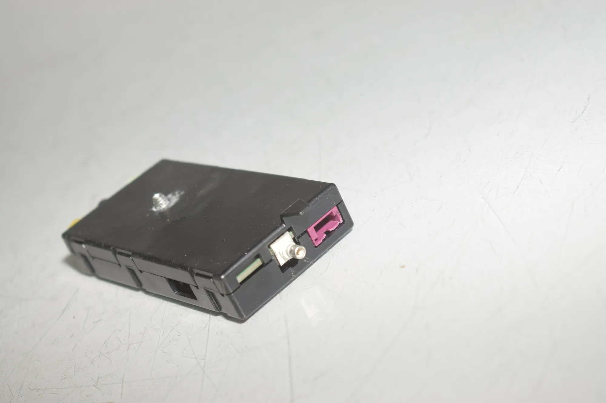 Antenna – OEM 6838609 · BMW 1 (F40) (2019 - -) (F40)118d 2021 – 5