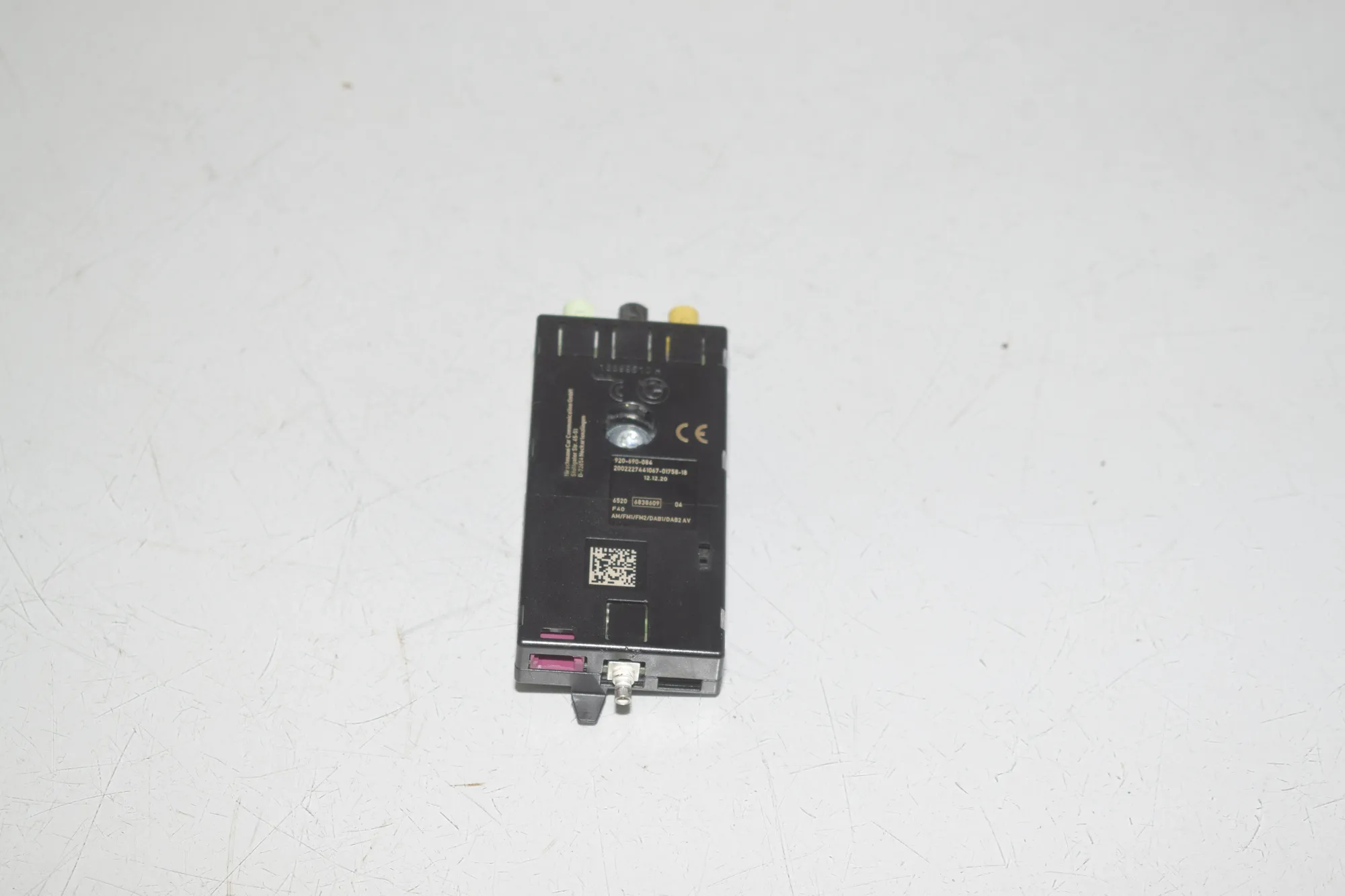 Antenna – OEM 6838609 · BMW 1 (F40) (2019 - -) (F40)118d 2021