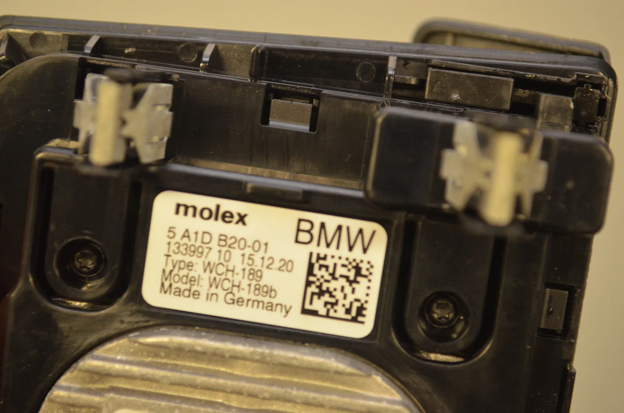 Wireless Charging Station – OEM 5A1DB20 · BMW 1 (F40) (2019 - -) (F40)118d 2021 – 5