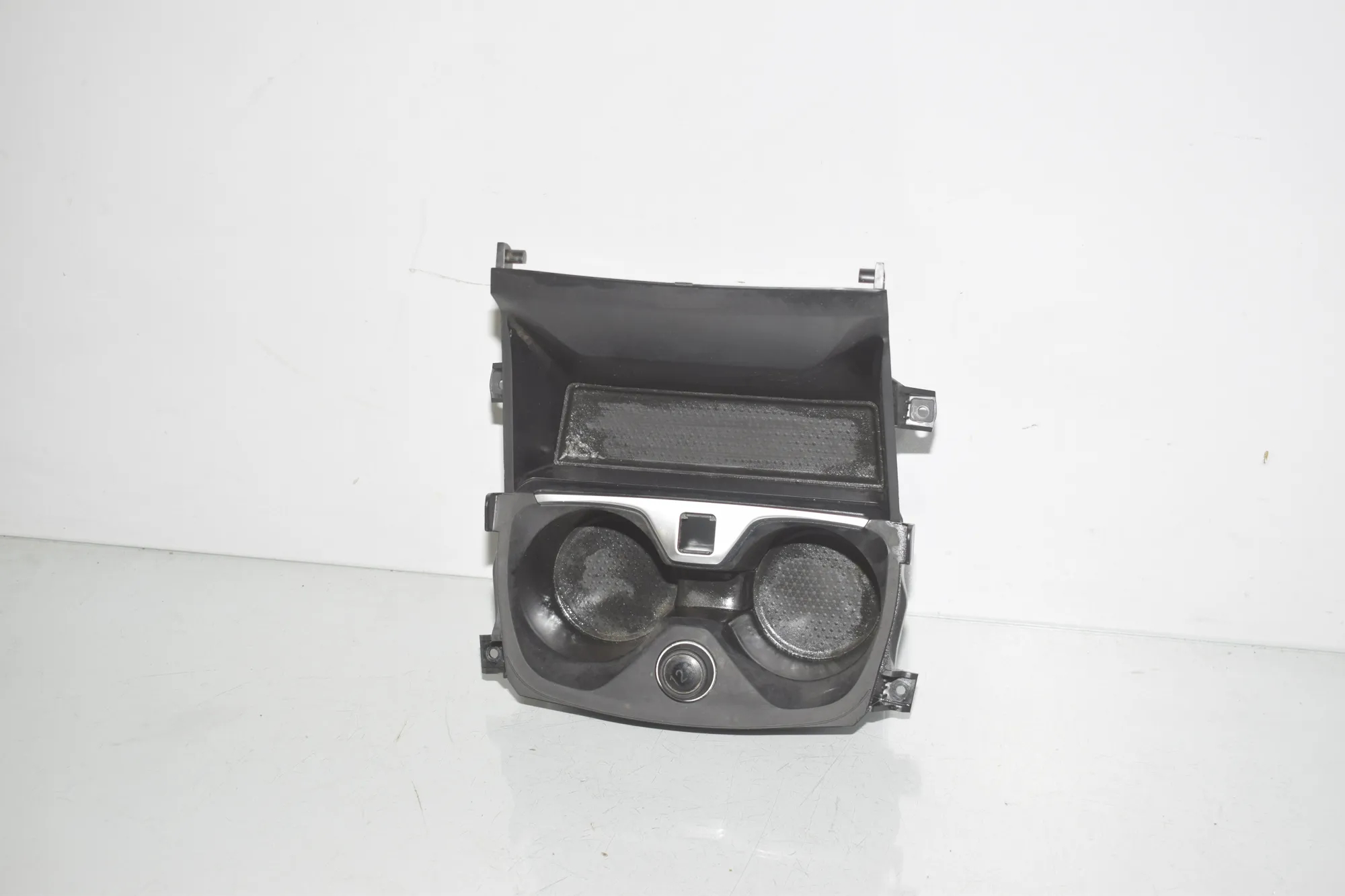 Cup Holder – OEM 5A37574 · BMW 1 (F40) (2019 - -) (F40)118d 2022 – 3
