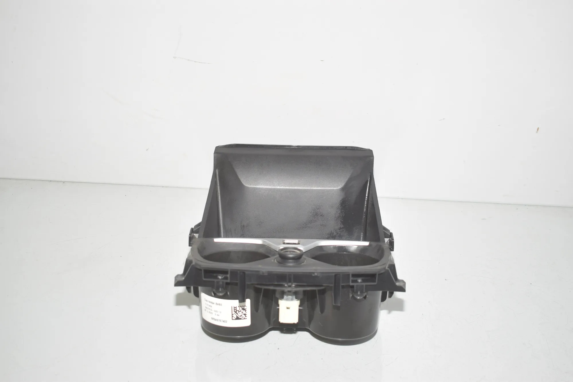 Cup Holder – OEM 5A37574 · BMW 1 (F40) (2019 - -) (F40)118d 2022