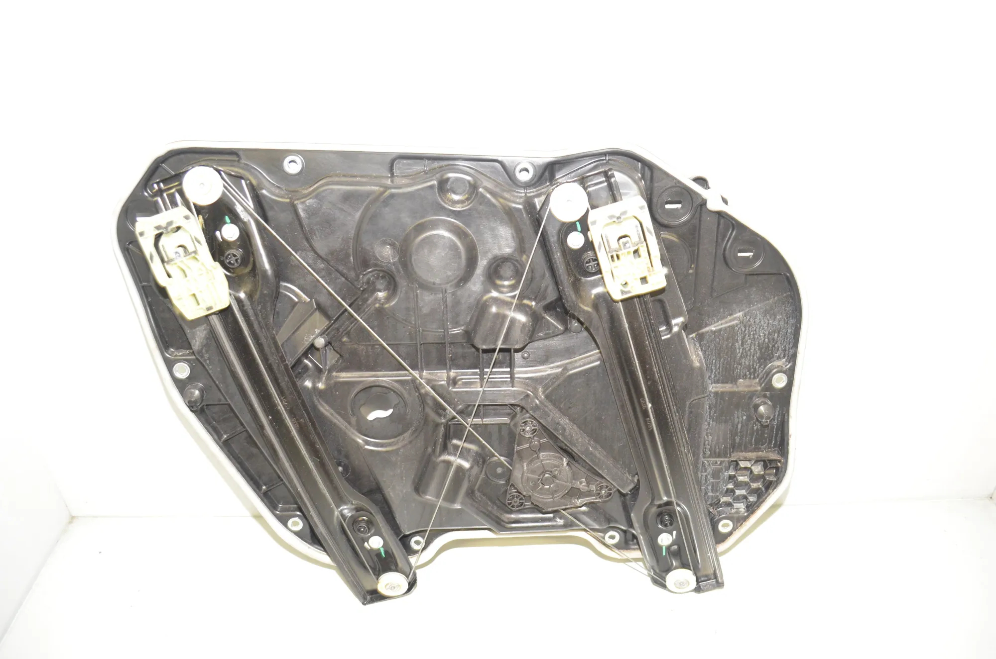 Front Right Door Window Regulator – OEM 5A02FB2 · BMW 1 (F40) (2019 - -) (F40)118d 2022 – 3