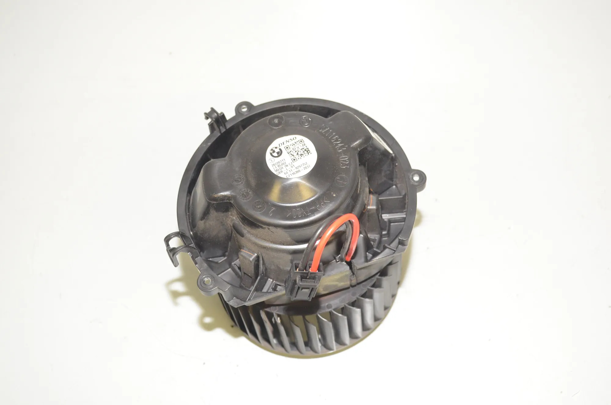 Heater Blower Fan – OEM 9297752 · BMW 1 (F40) (2019 - -) (F40)118d 2022 – 4