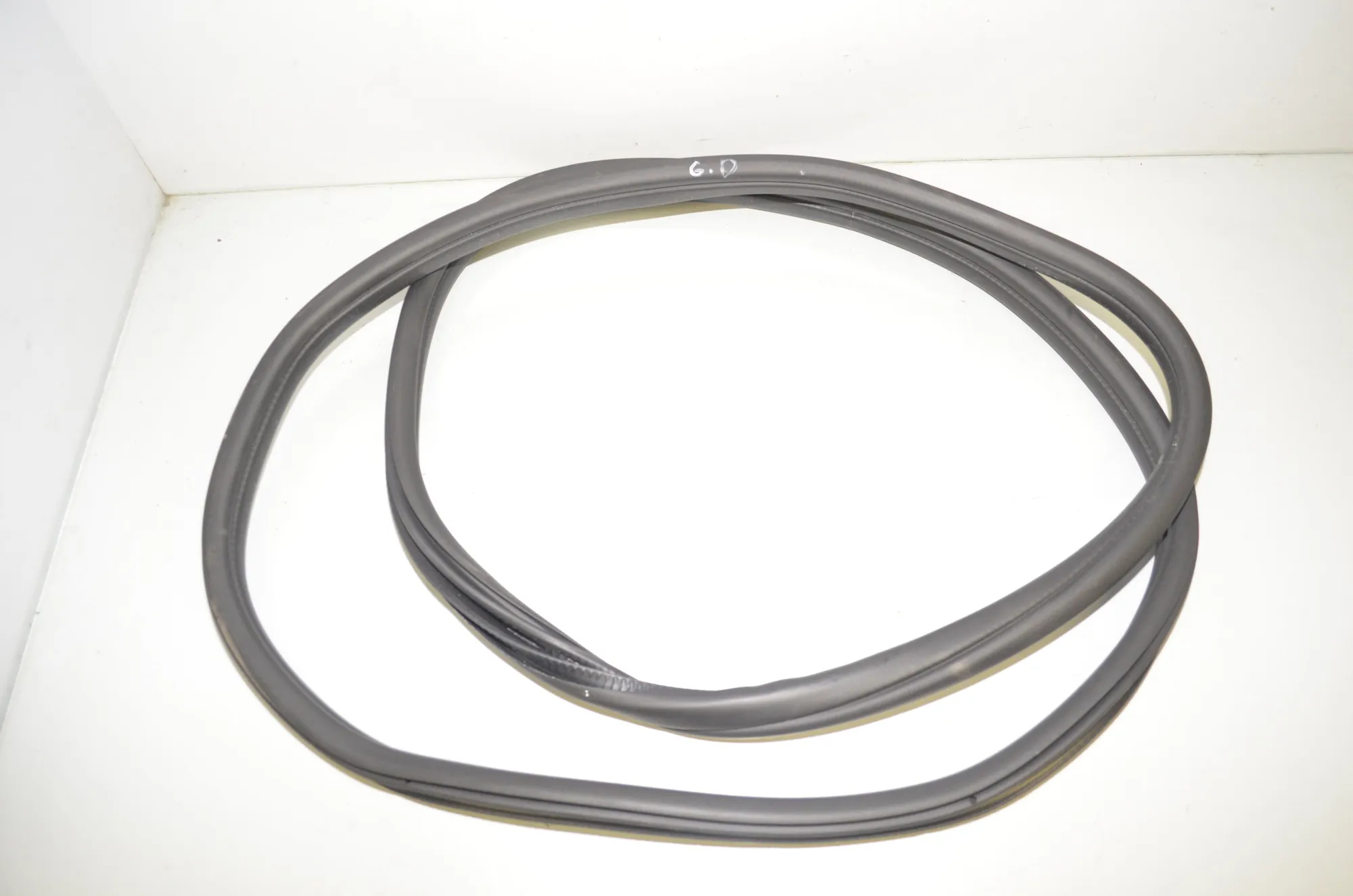 Rear Right Door Seal Rubber – OEM 9880689 · BMW 1 (F40) (2019 - -) (F40)118d 2022