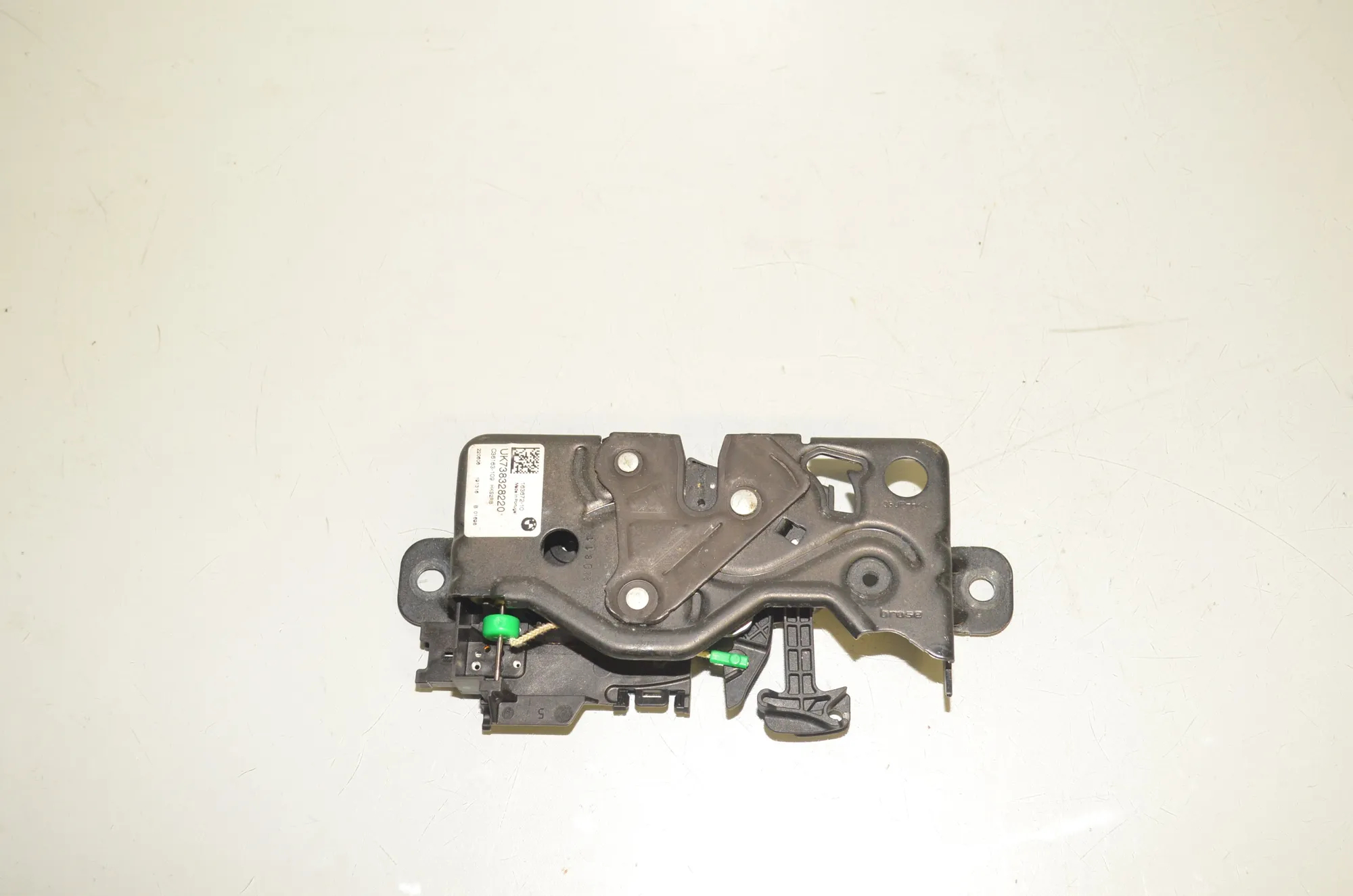 Tailgate Boot Lock – OEM 7383282 · BMW 1 (F40) (2019 - -) (F40)118d 2022 – 2