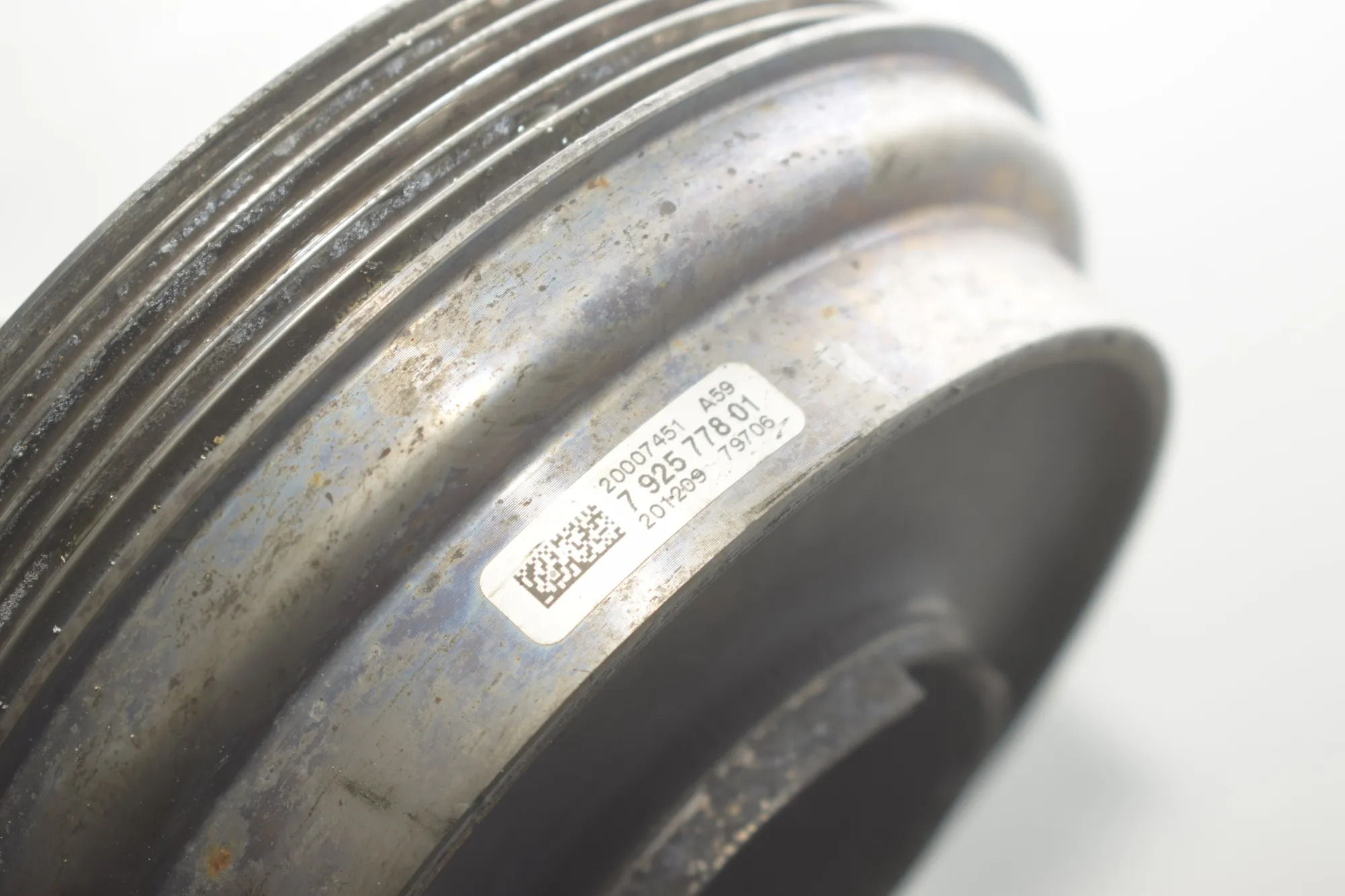 Crankshaft Pulley – OEM 7925778 · BMW 1 (F40) (2019 - -) (F40)118d 2021 – 5