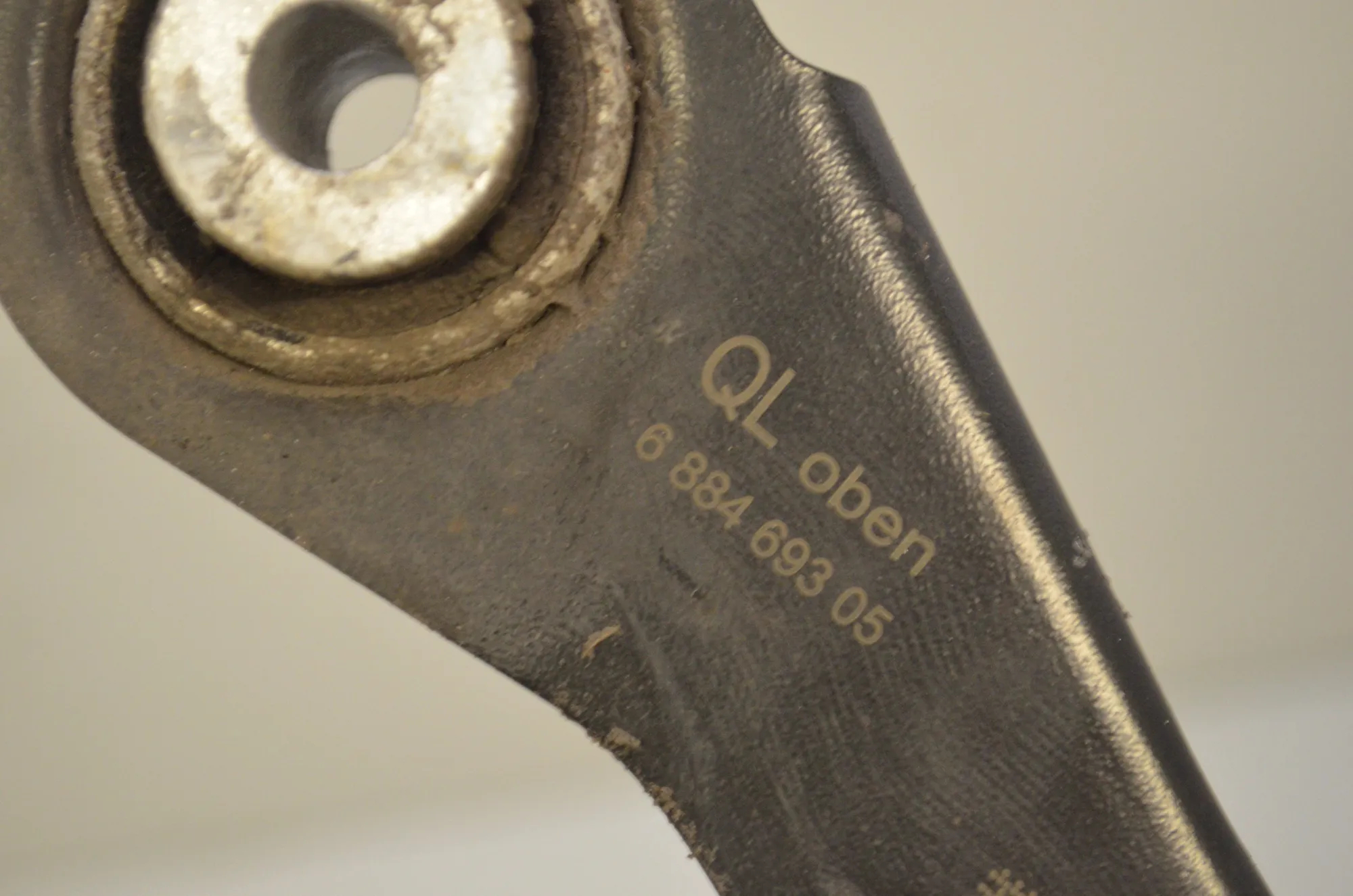 Rear Left Control Arm – OEM 6884693 · BMW 1 (F40) (2019 - -) (F40)118d 2021 – 5