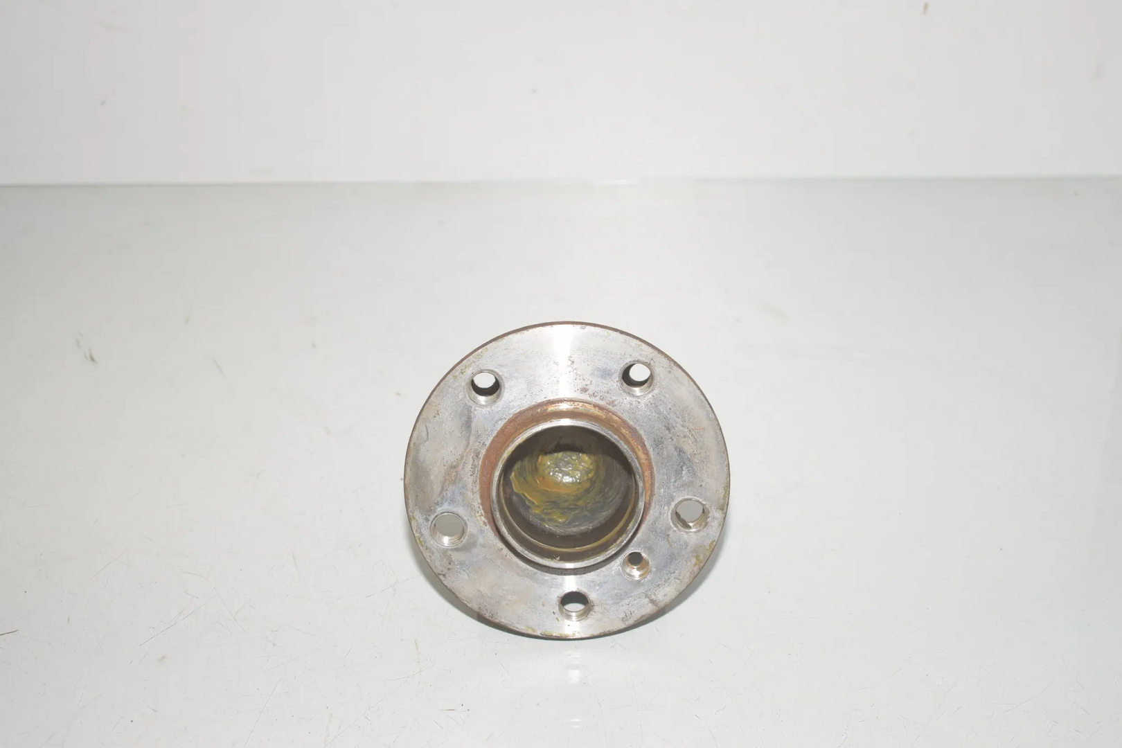 Rear Right Wheel Bearing – OEM 6891921 · BMW 1 (F40) (2019 - -) (F40)118d 2021 – 2