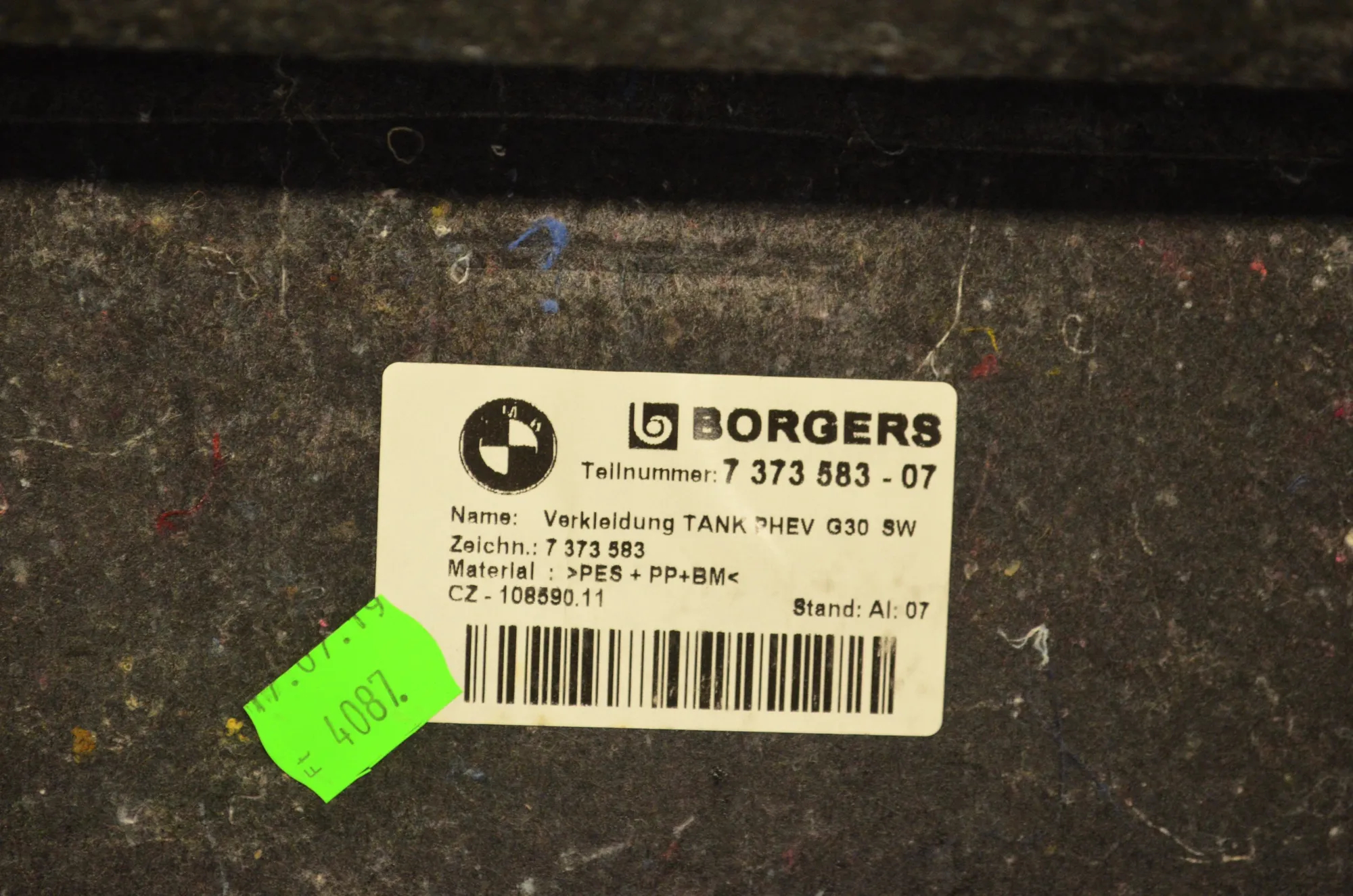 Trunk Boot Carpet – OEM 7373583 · BMW 5 (G30) (2016 - -) 530 e iPerformance 2019 – 4