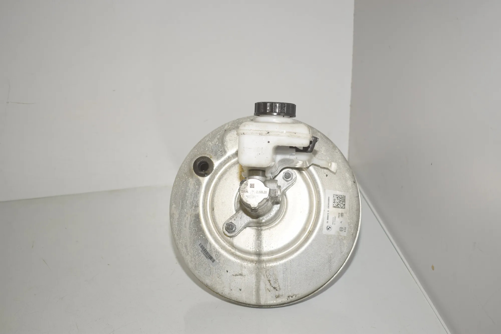 Brake Servo Booster – OEM 6889070 · BMW X1 (F48) xDrive 25 i 2020 – 3