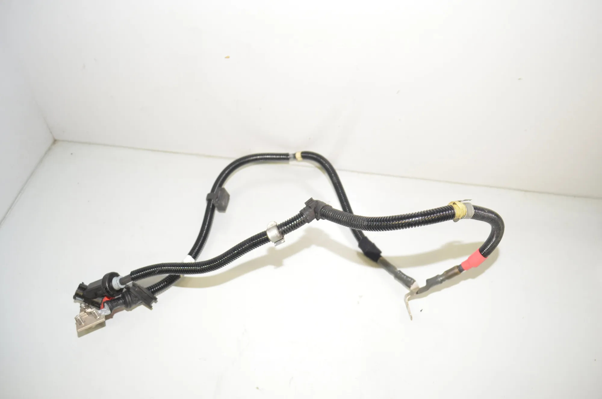 Positive Battery Cable – OEM 8580061 · BMW 1 (F40) (2019 - -) (F40)118d 2022 – 3