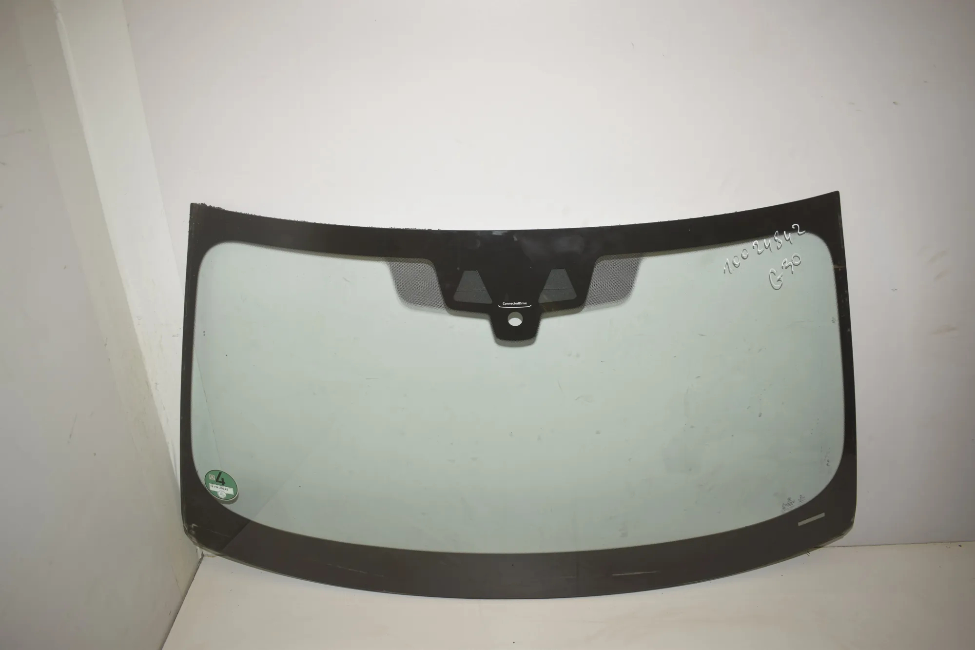 Front Windshield – OEM 7388745 · BMW 5 (G30) (2016 - -) 530 e iPerformance 2019 – 2