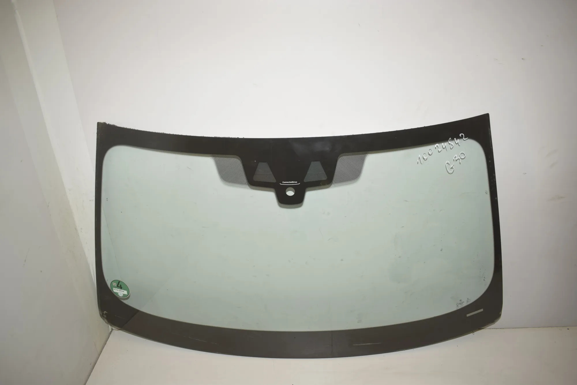 Front Windshield – OEM 7388745 · BMW 5 (G30) (2016 - -) 530 e iPerformance 2019
